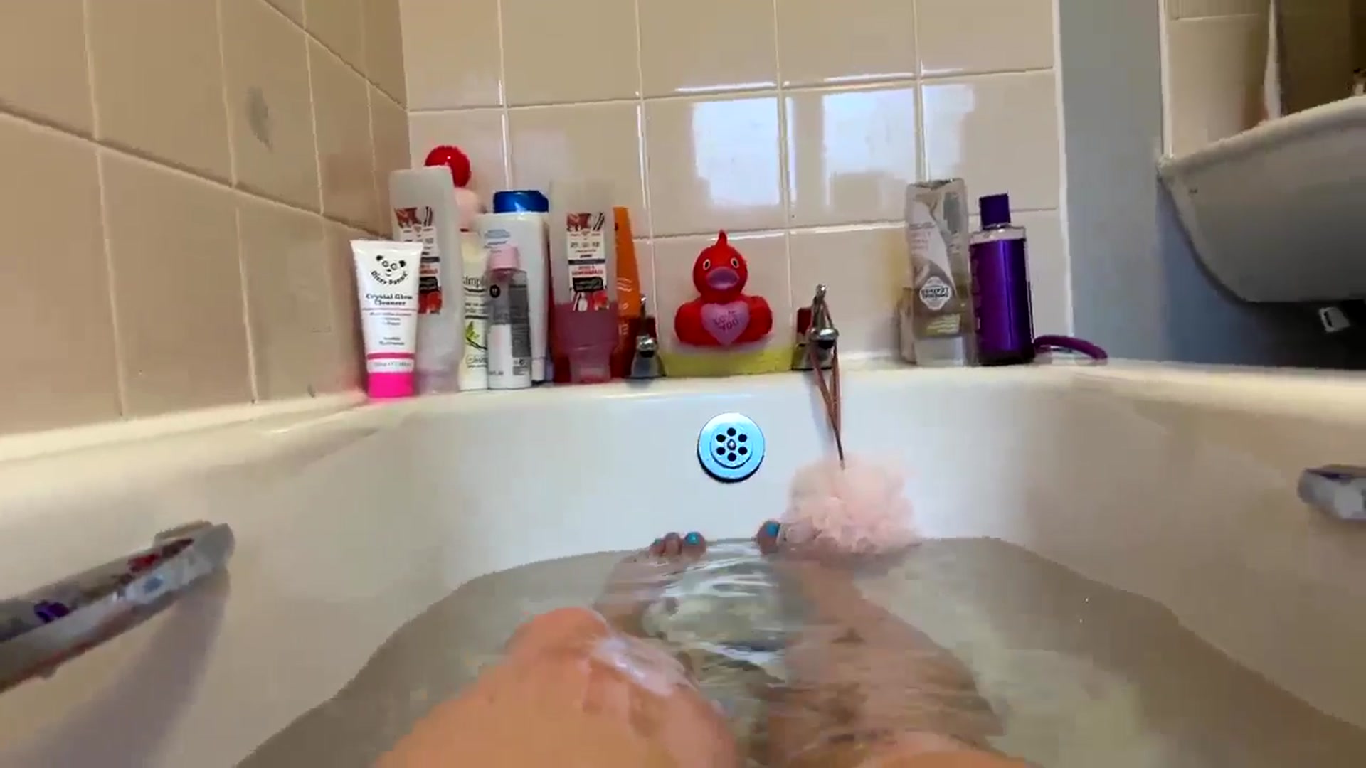Gallery image thumbnail from Cupcake93's myfreecams stream on, 12/15/2024, 10:44 image 3 of 20
