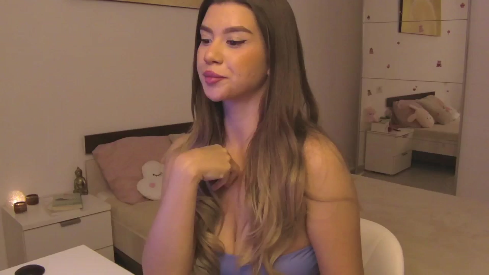 Gallery image thumbnail from CupcakeStare's myfreecams stream on, 08/10/2025, 19:48 image 18 of 20