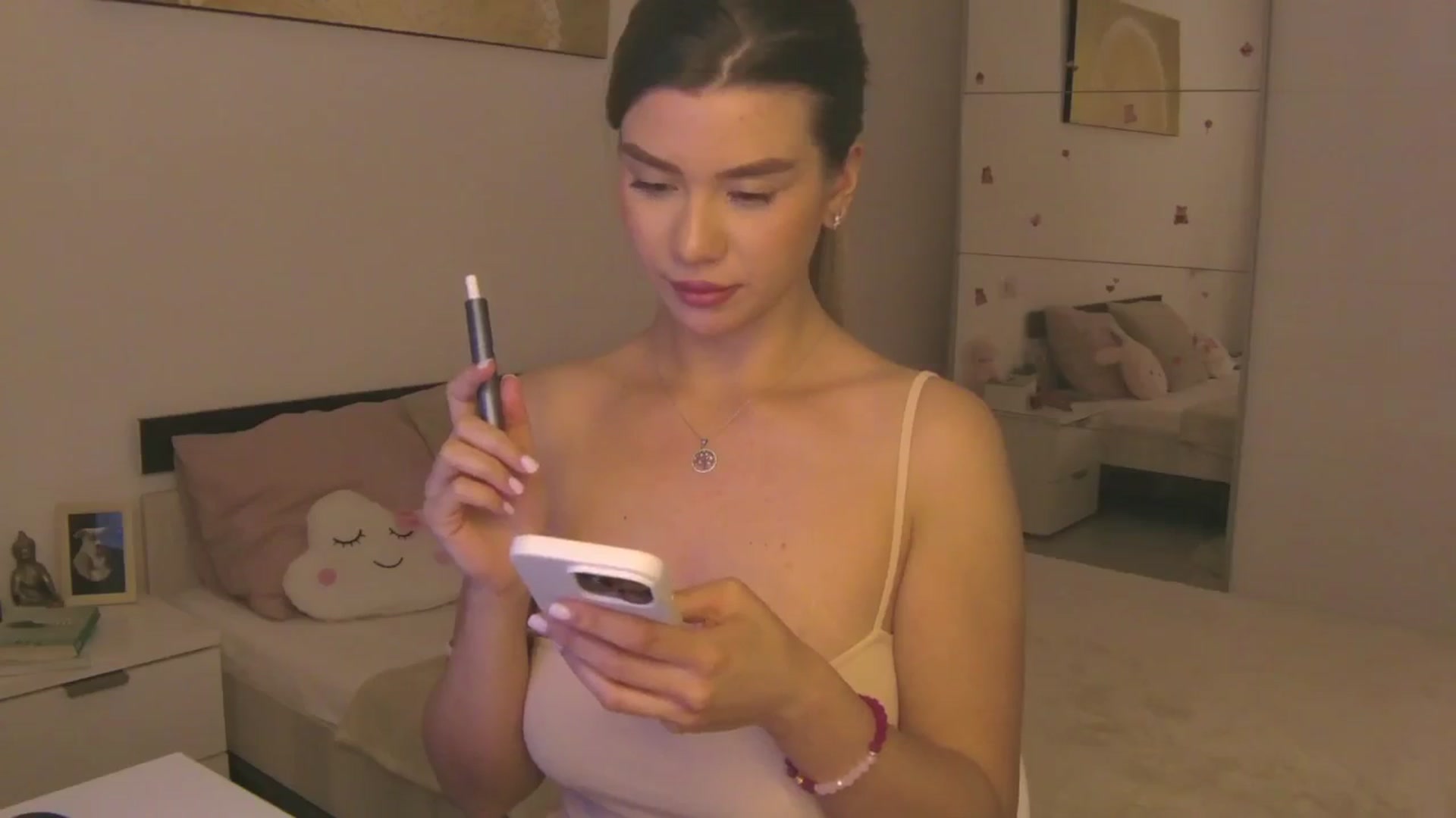 Gallery image thumbnail from CupcakeStare's myfreecams stream on, 08/25/2025, 19:52 image 14 of 20