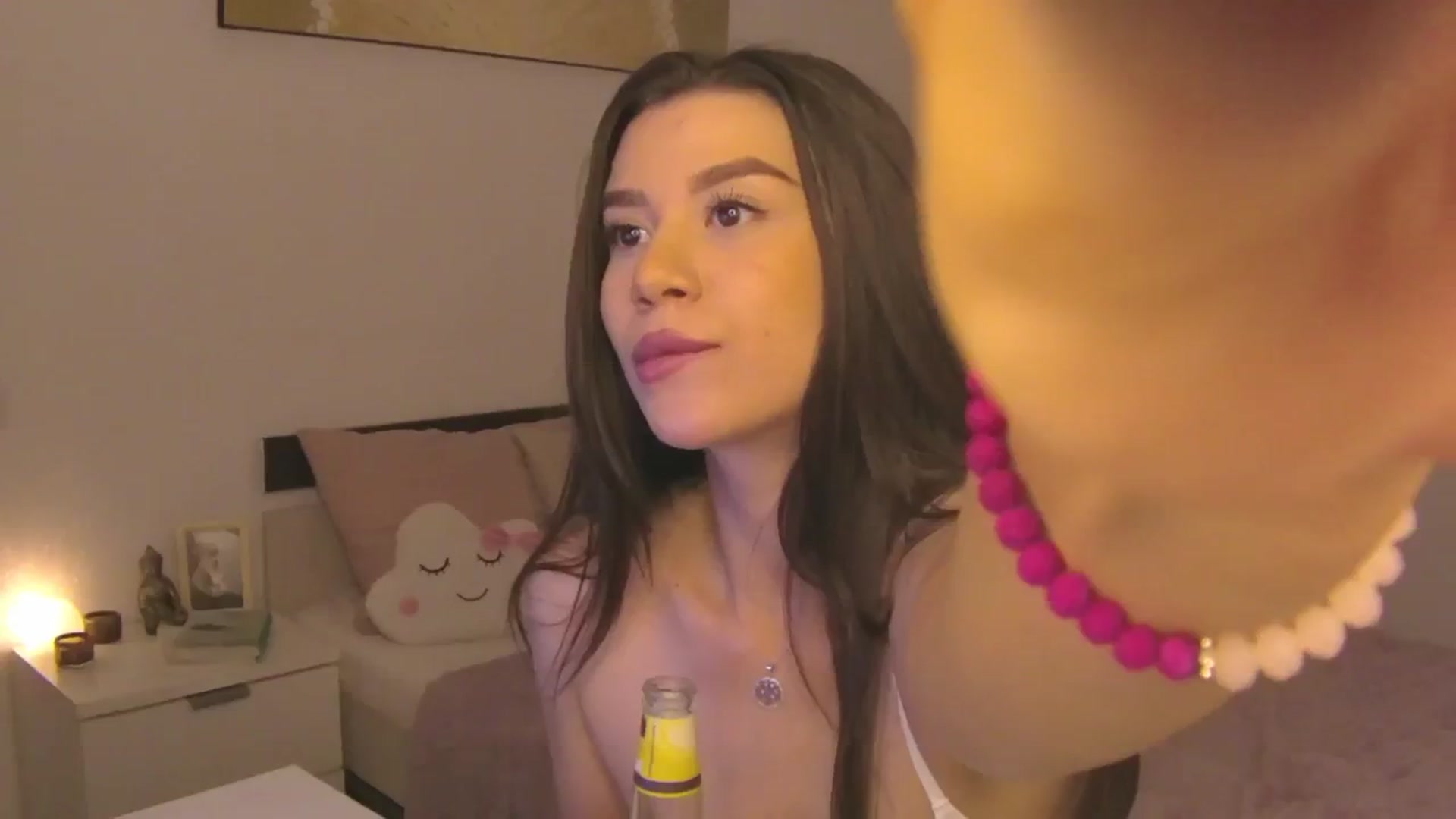 Gallery image thumbnail from CupcakeStare's myfreecams stream on, 09/05/2025, 18:35 image 11 of 20