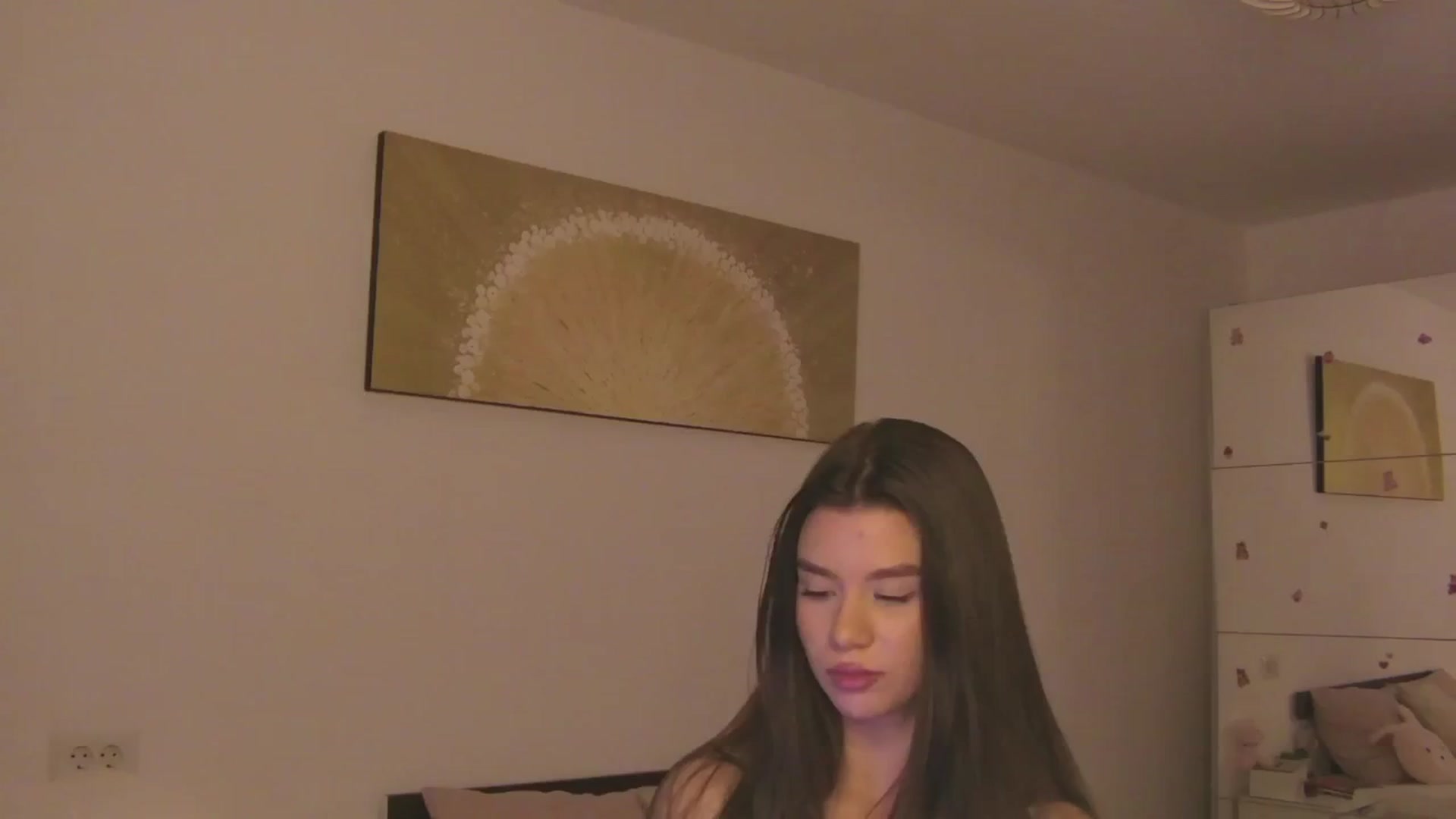 Gallery image thumbnail from CupcakeStare's myfreecams stream on, 09/05/2025, 19:22 image 17 of 20