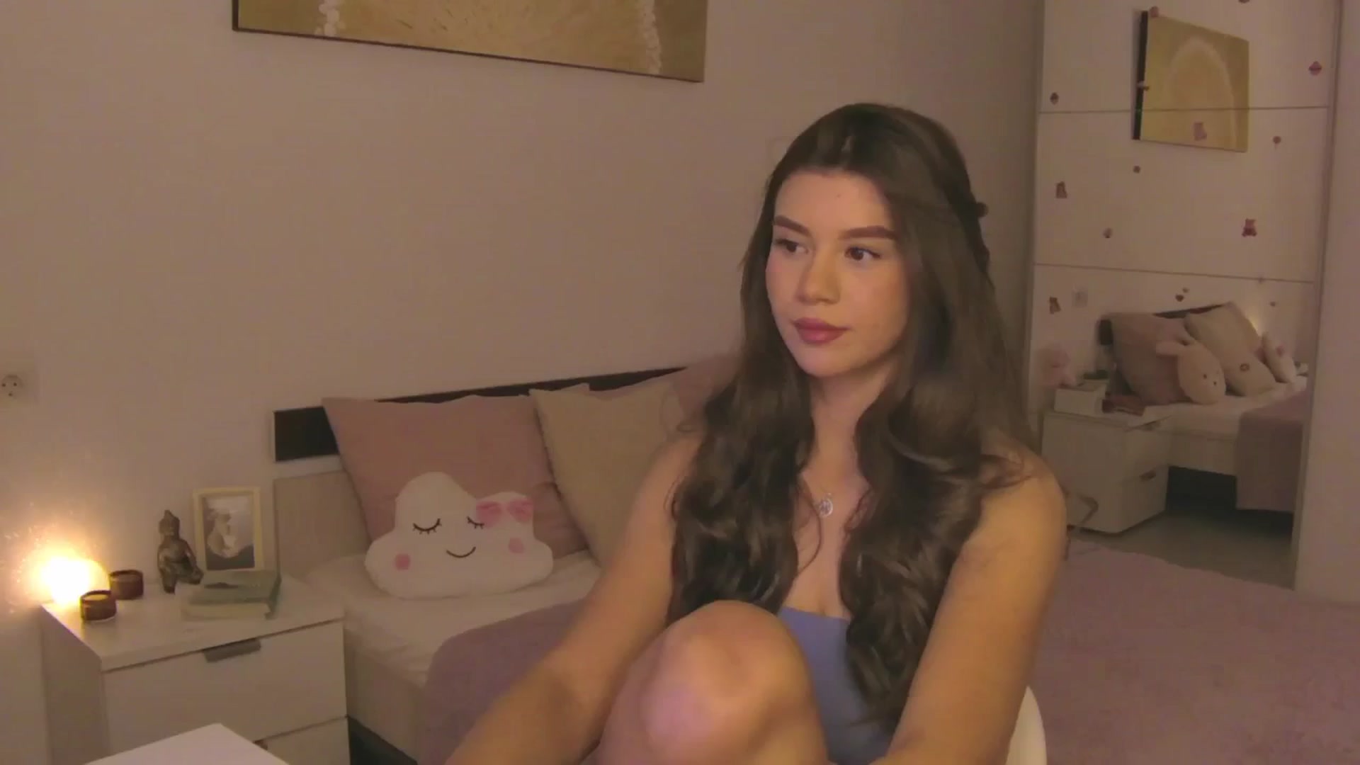 Gallery image thumbnail from CupcakeStare's myfreecams stream on, 09/06/2025, 18:15 image 6 of 20
