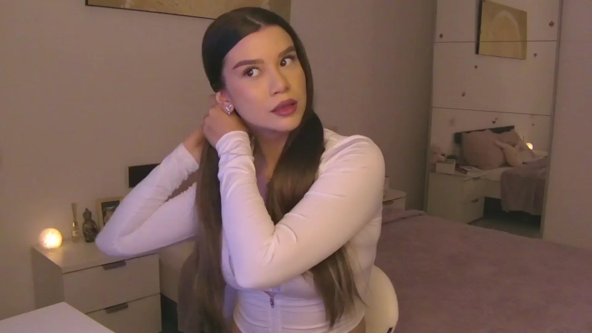 Gallery image thumbnail from CupcakeStare's myfreecams stream on, 10/03/2025, 20:54 image 1 of 20