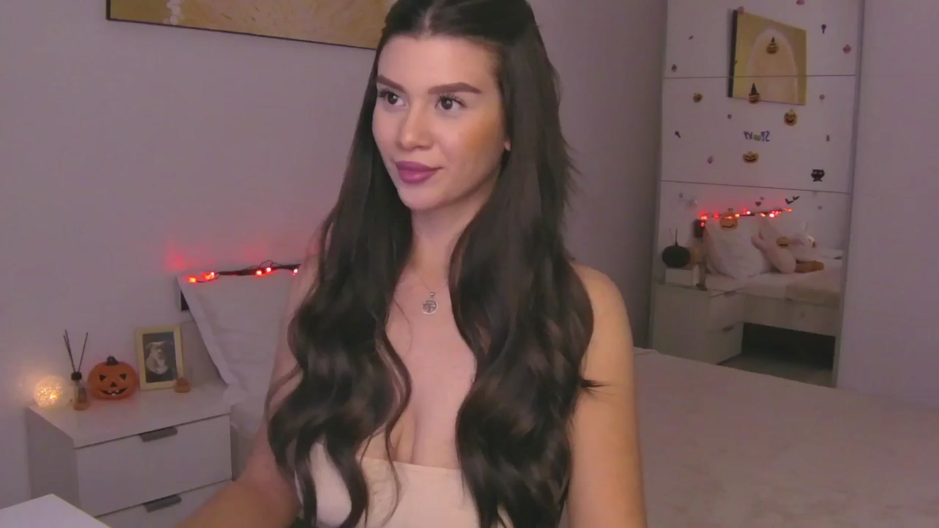 Gallery image thumbnail from CupcakeStare's myfreecams stream on, 10/21/2025, 17:26 image 19 of 20