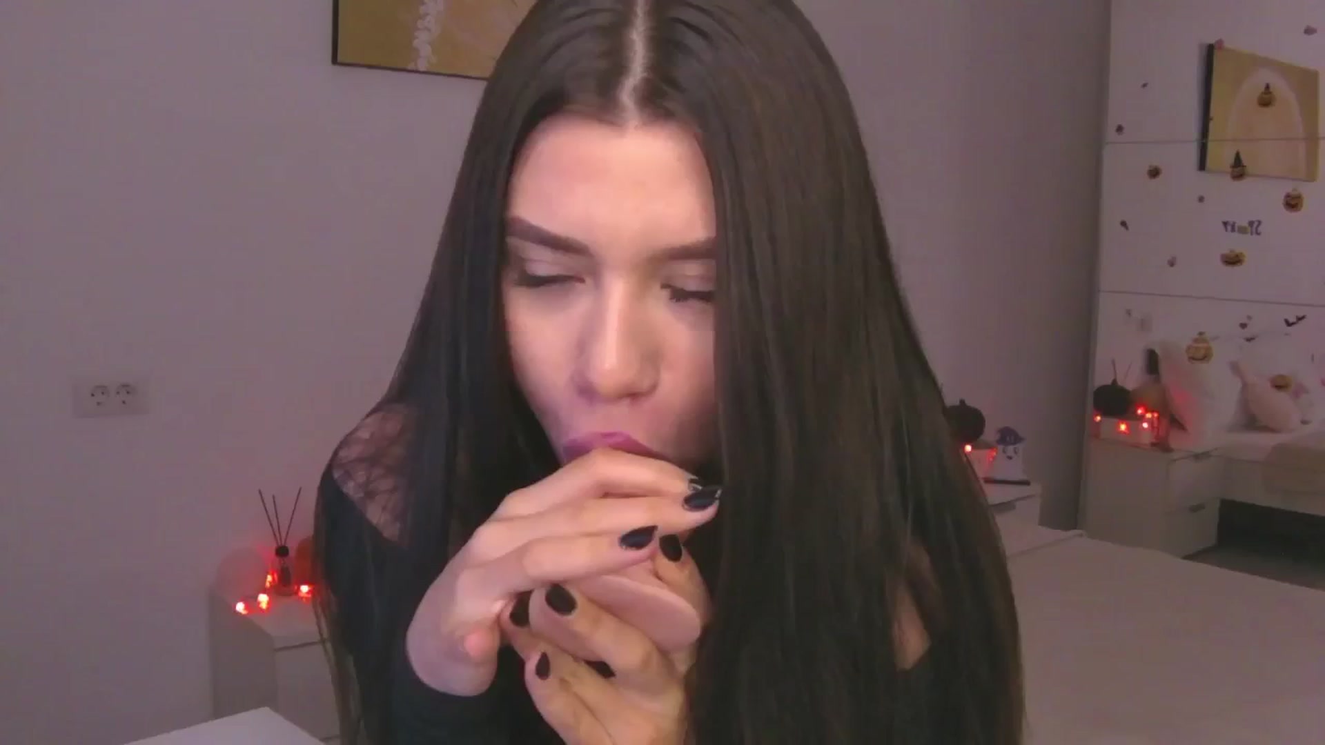 Gallery image thumbnail from CupcakeStare's myfreecams stream on, 11/02/2025, 22:44 image 7 of 20