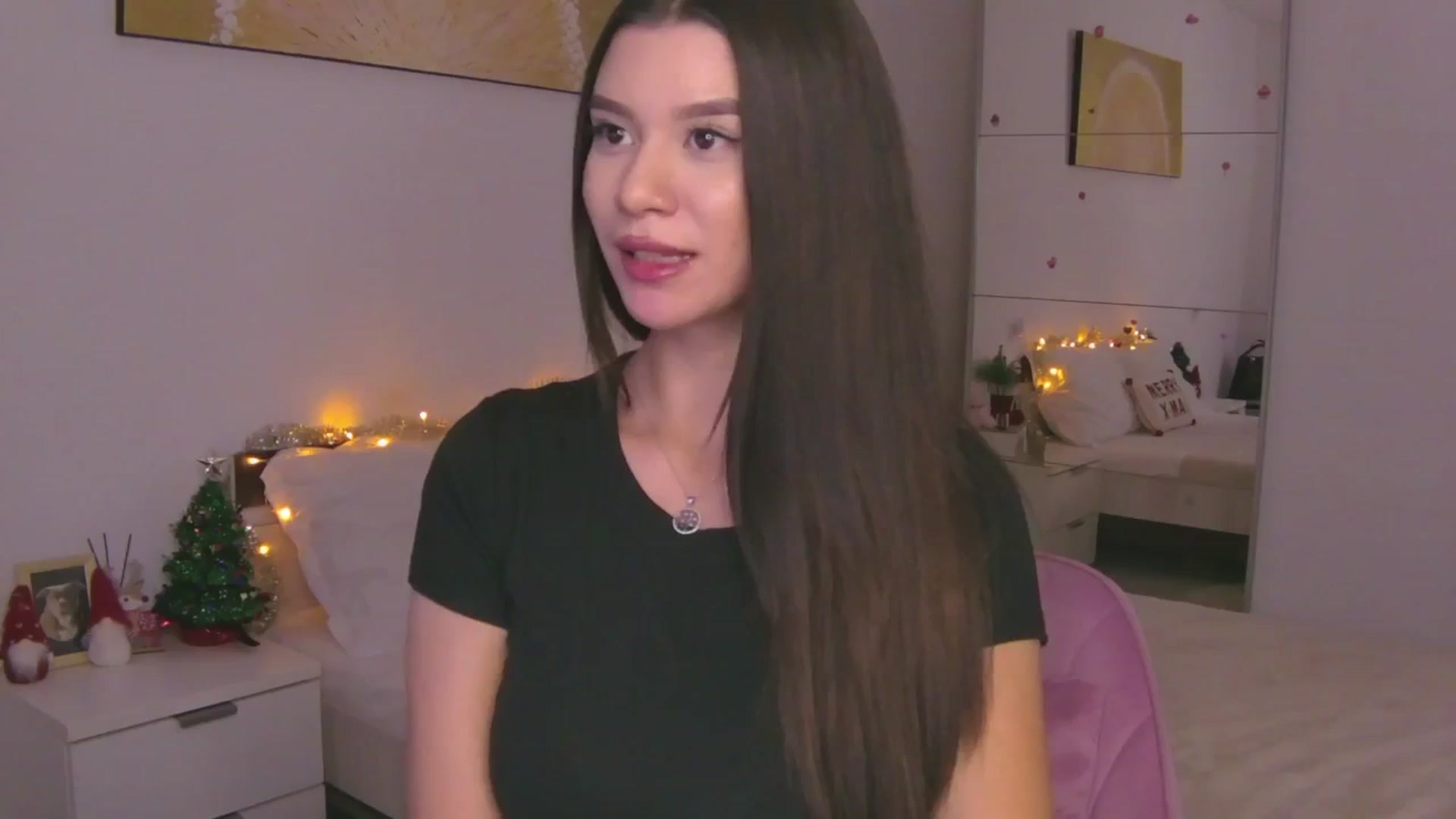 Gallery image thumbnail from CupcakeStare's myfreecams stream on, 11/18/2025, 22:26 image 20 of 20