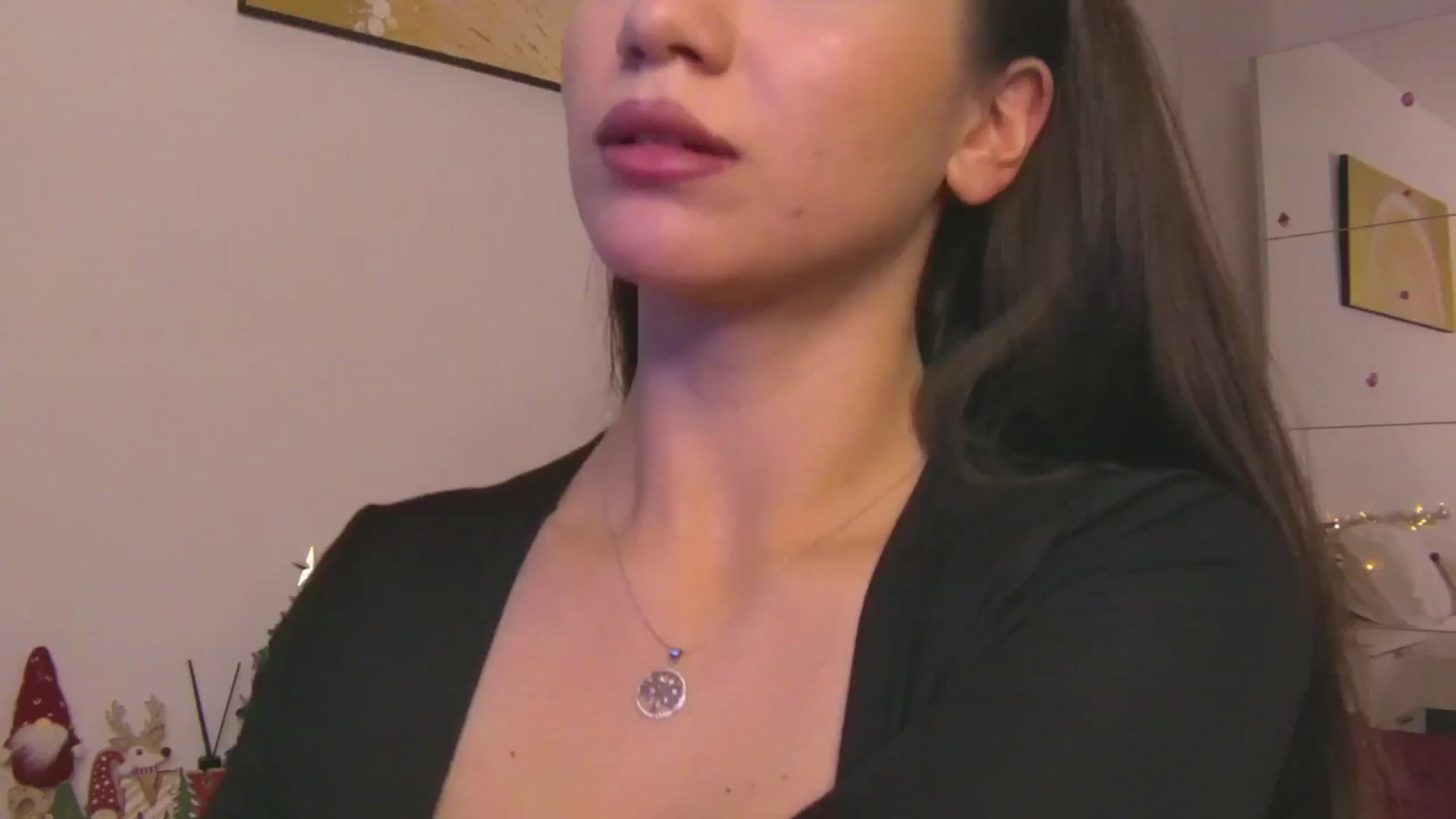Gallery image thumbnail from CupcakeStare's myfreecams stream on, 12/04/2025, 22:28 image 1 of 20