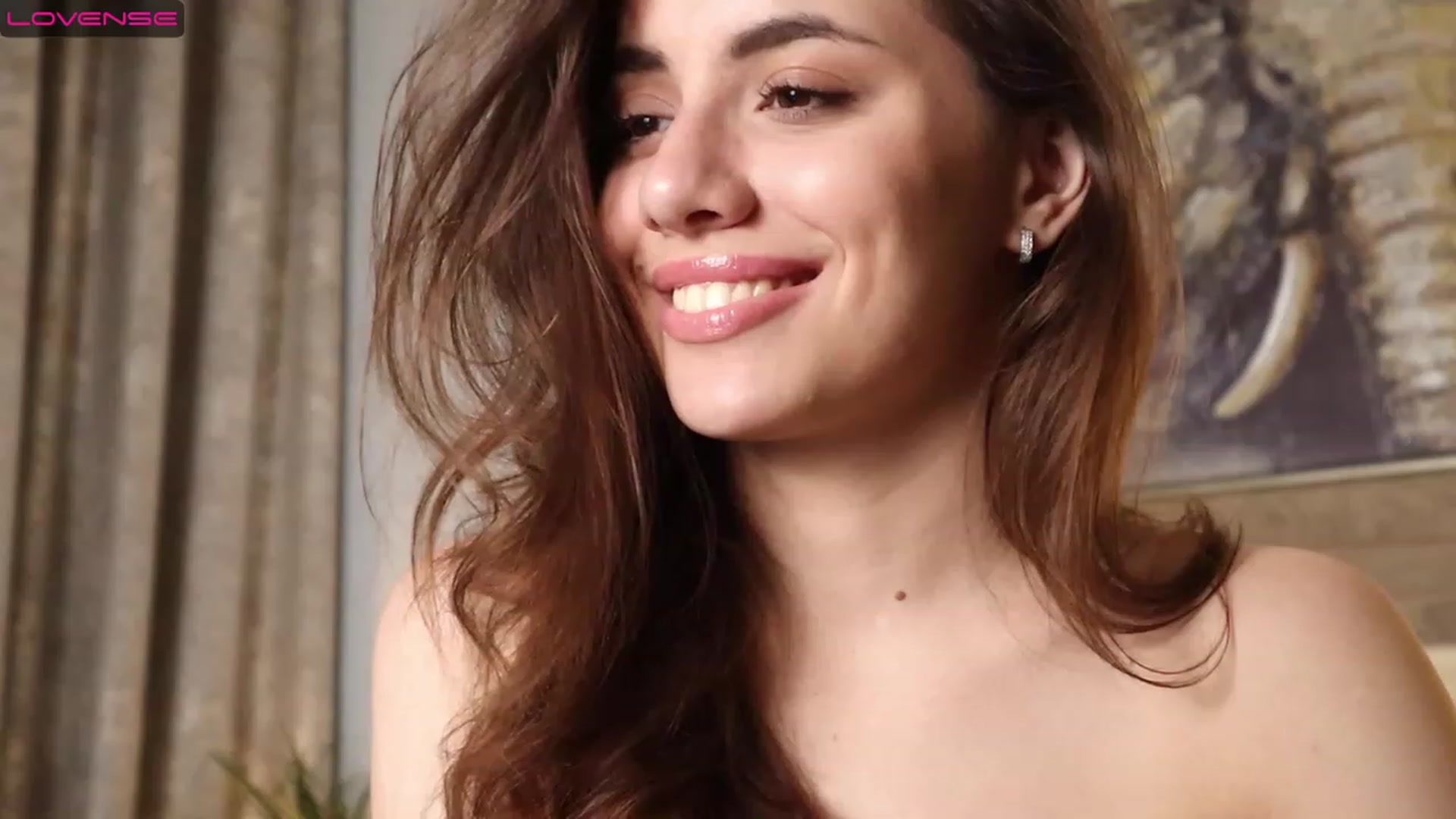 Gallery image thumbnail from Cupidonchik's myfreecams stream on, 11/19/2022, 19:19 image 9 of 20