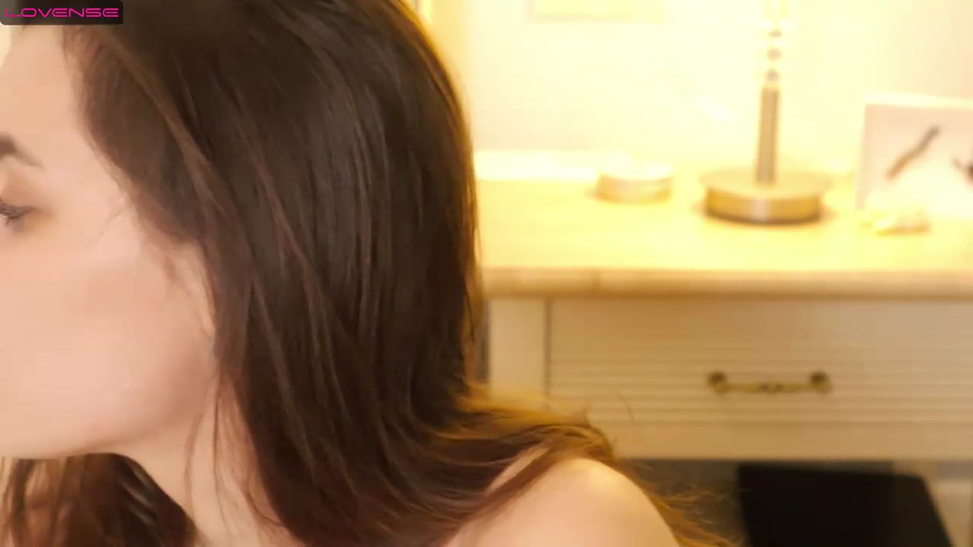 Gallery image thumbnail from Cupidonchik's myfreecams stream on, 11/26/2022, 20:04 image 15 of 20
