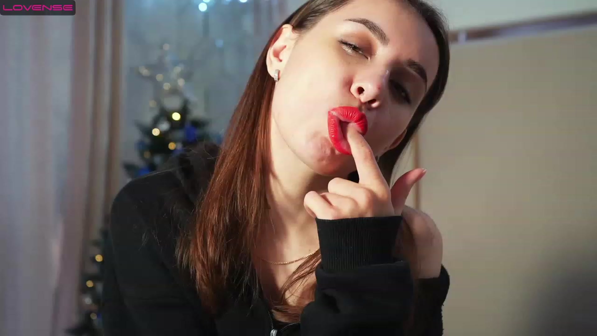 Gallery image thumbnail from Cupidonchik's myfreecams stream on, 12/26/2022, 10:59 image 10 of 20