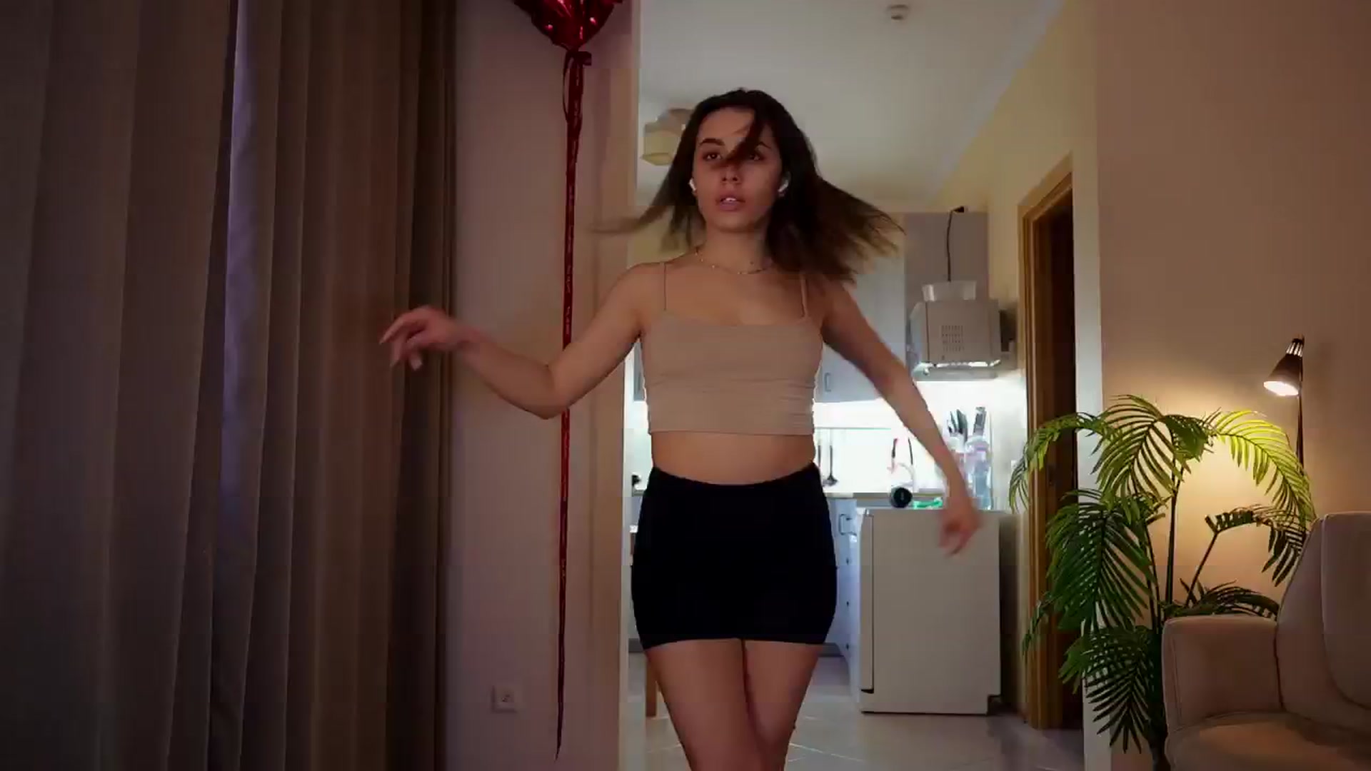 Gallery image thumbnail from Cupidonchik's myfreecams stream on, 03/15/2026, 15:19 image 14 of 20