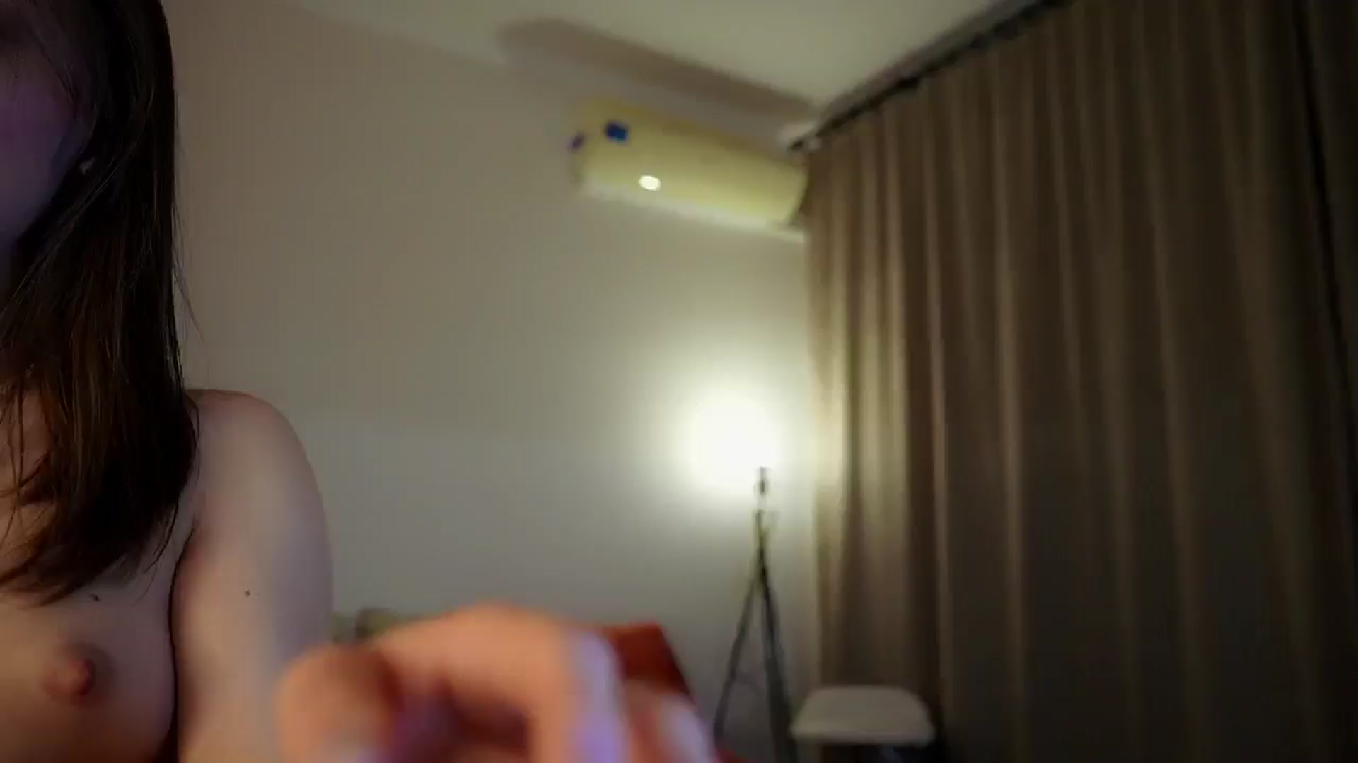 Gallery image thumbnail from Cupidonchik's myfreecams stream on, 04/11/2026, 17:15 image 8 of 20