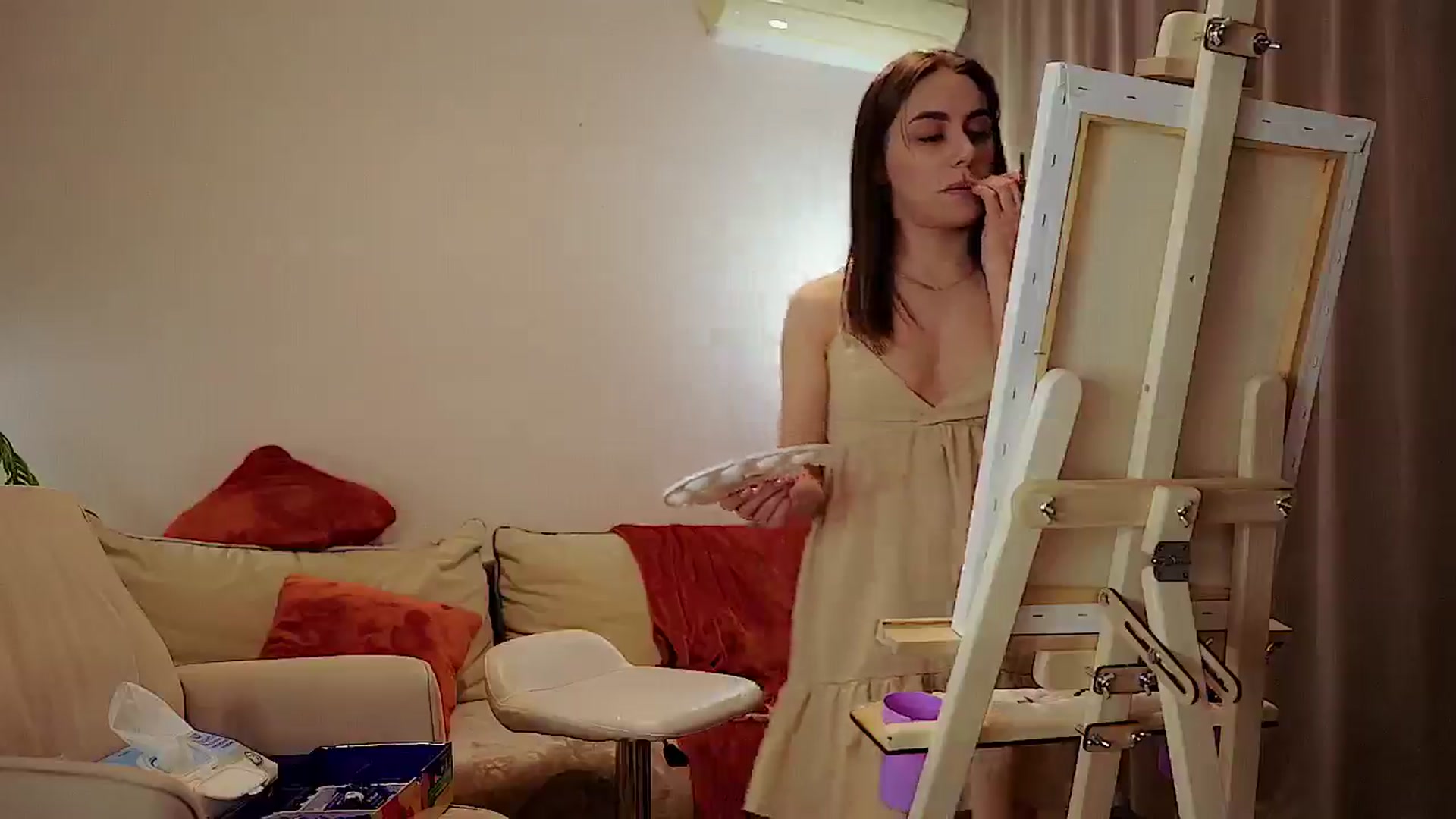 Gallery image thumbnail from Cupidonchik's myfreecams stream on, 04/25/2026, 17:58 image 16 of 20