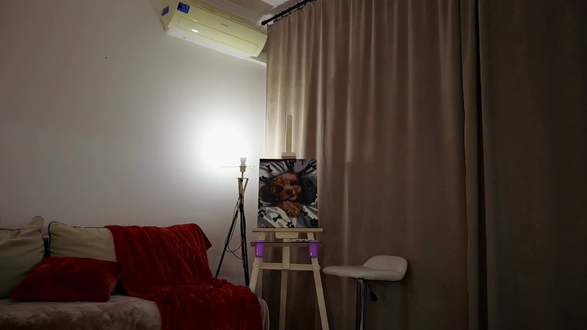 Gallery image thumbnail from Cupidonchik's myfreecams stream on, 04/26/2026, 16:28 image 14 of 20
