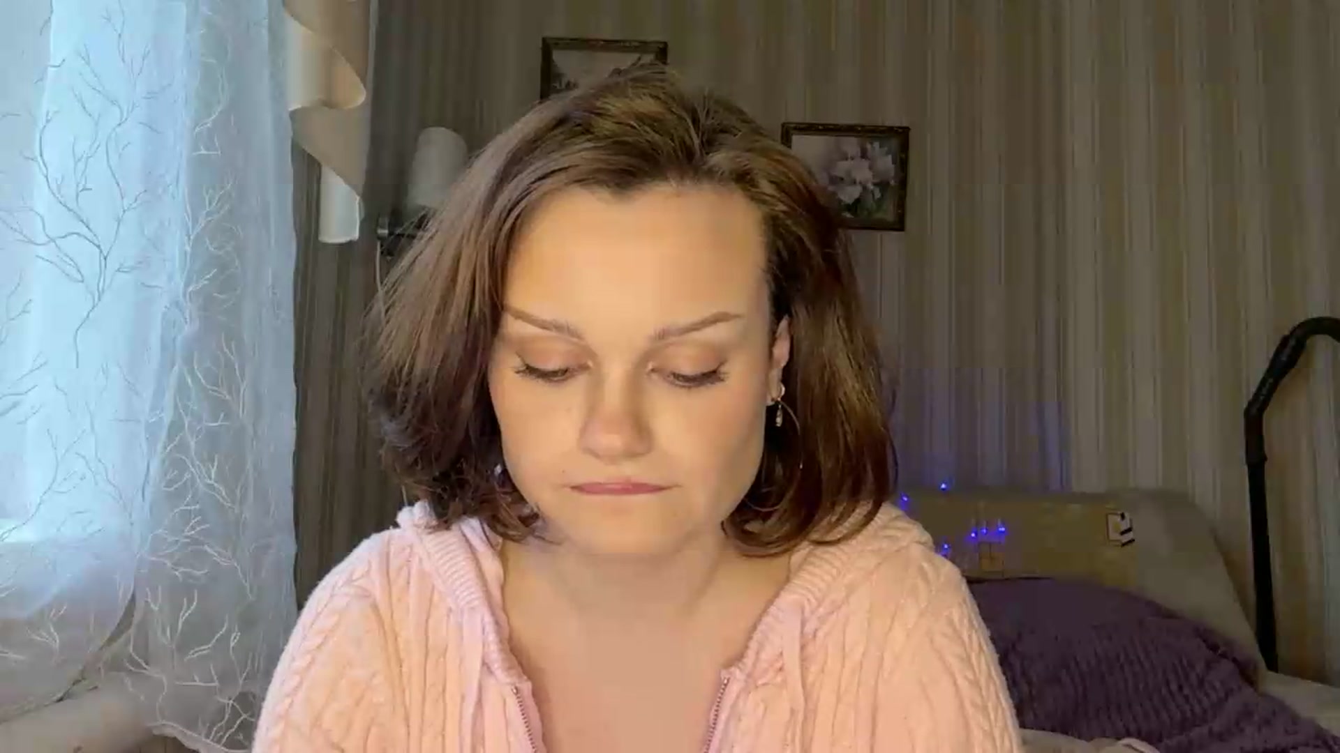 Gallery image thumbnail from Cure_me's myfreecams stream on, 05/26/2026, 14:02 image 20 of 20