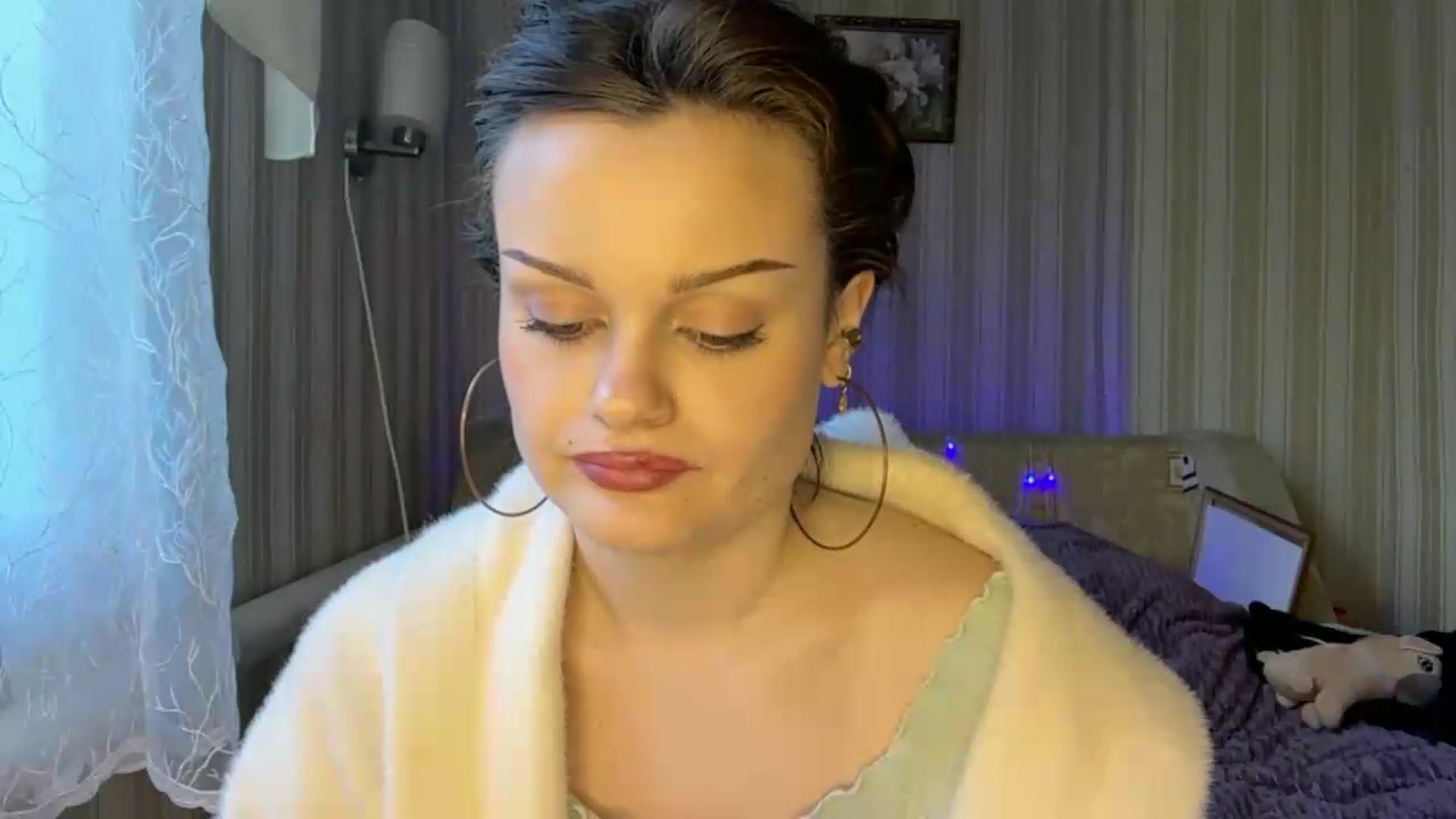 Gallery image thumbnail from Cure_me's myfreecams stream on, 06/01/2026, 14:21 image 19 of 20
