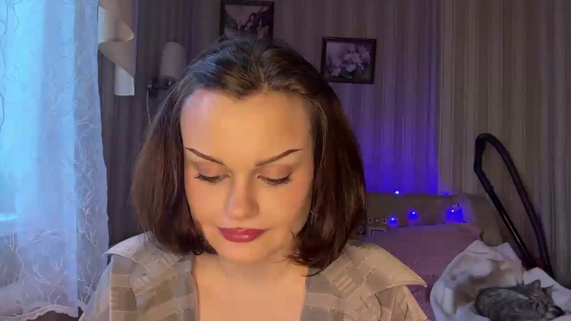 Gallery image thumbnail from Cure_me's myfreecams stream on, 06/06/2026, 16:38 image 16 of 20