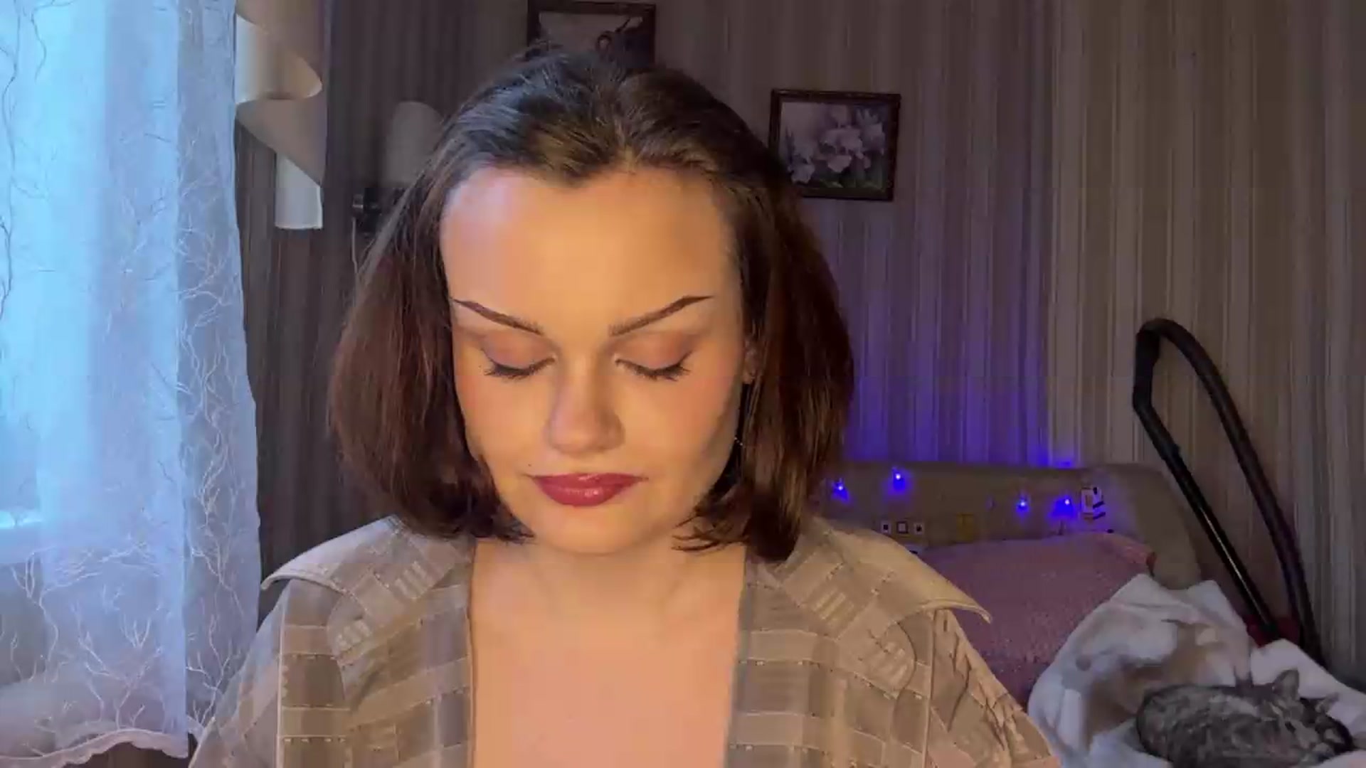 Gallery image thumbnail from Cure_me's myfreecams stream on, 06/06/2026, 16:38 image 15 of 20