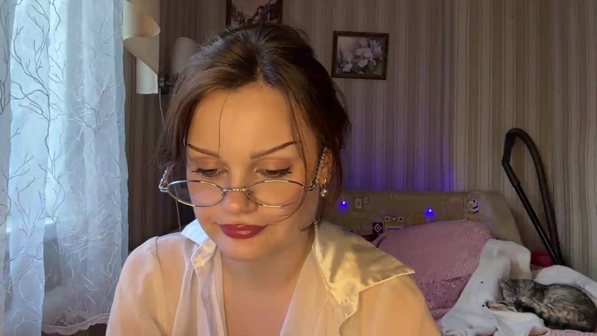 Gallery image thumbnail from Cure_me's myfreecams stream on, 06/10/2026, 16:02 image 19 of 20