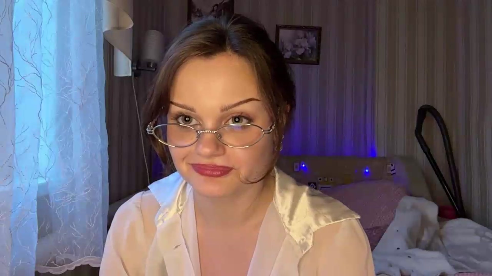 Gallery image thumbnail from Cure_me's myfreecams stream on, 06/10/2026, 16:37 image 20 of 20