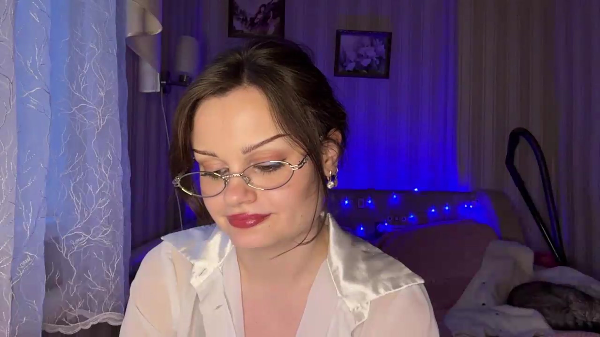Gallery image thumbnail from Cure_me's myfreecams stream on, 06/10/2026, 18:00 image 10 of 20
