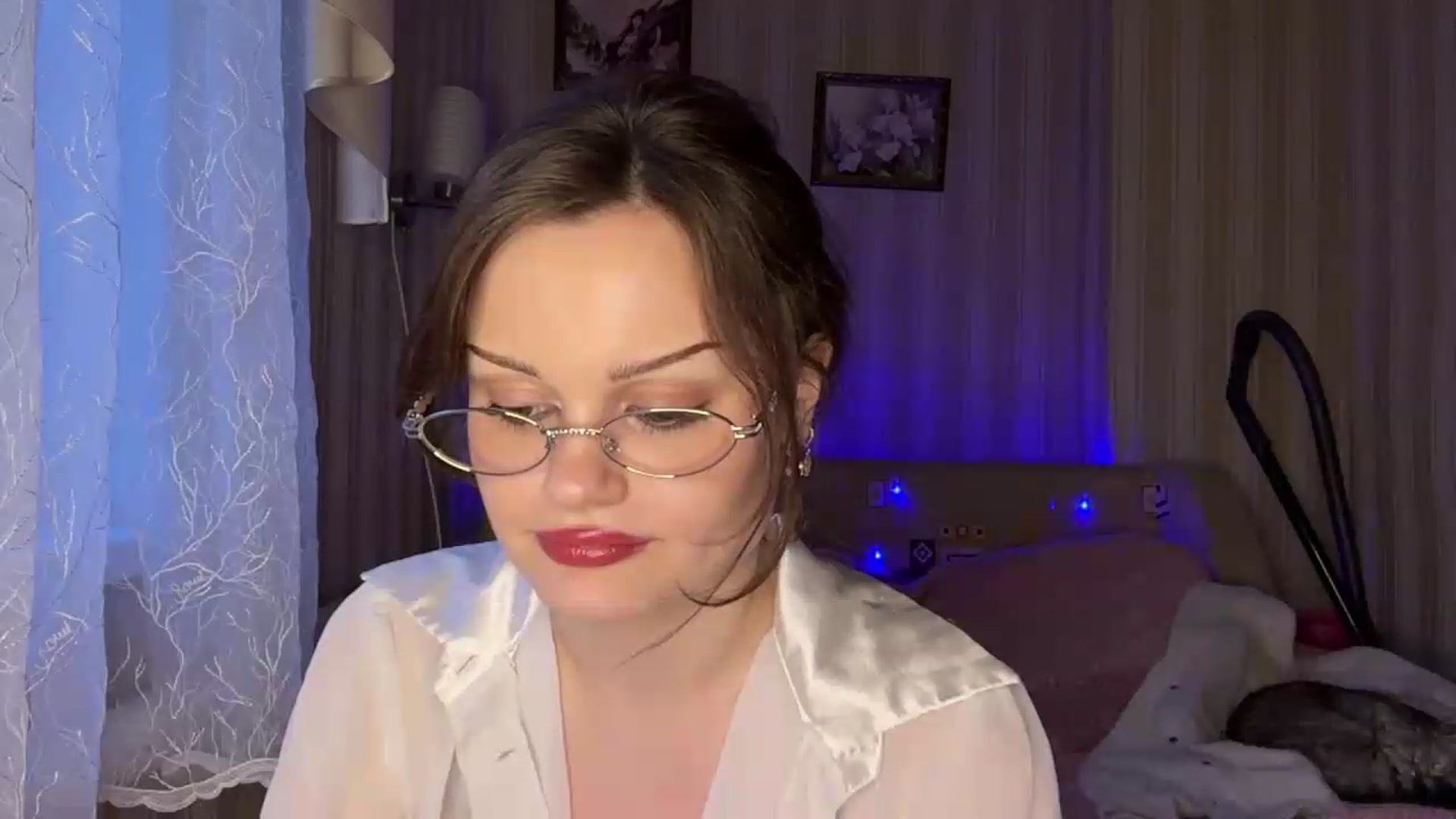 Gallery image thumbnail from Cure_me's myfreecams stream on, 06/10/2026, 18:00 image 8 of 20