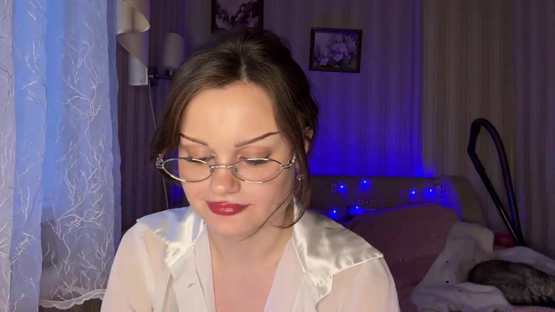 Gallery image thumbnail from Cure_me's myfreecams stream on, 06/10/2026, 18:00 image 9 of 20