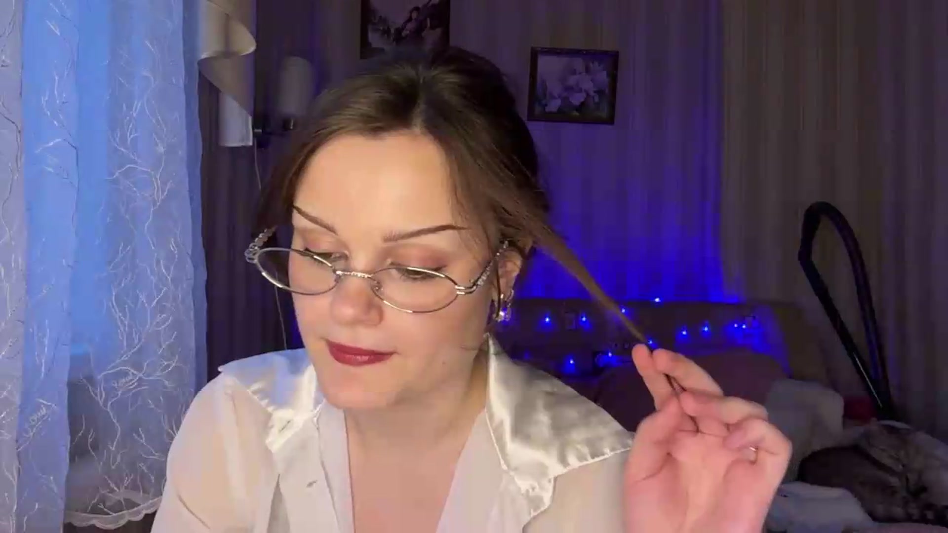 Gallery image thumbnail from Cure_me's myfreecams stream on, 06/10/2026, 18:00 image 7 of 20