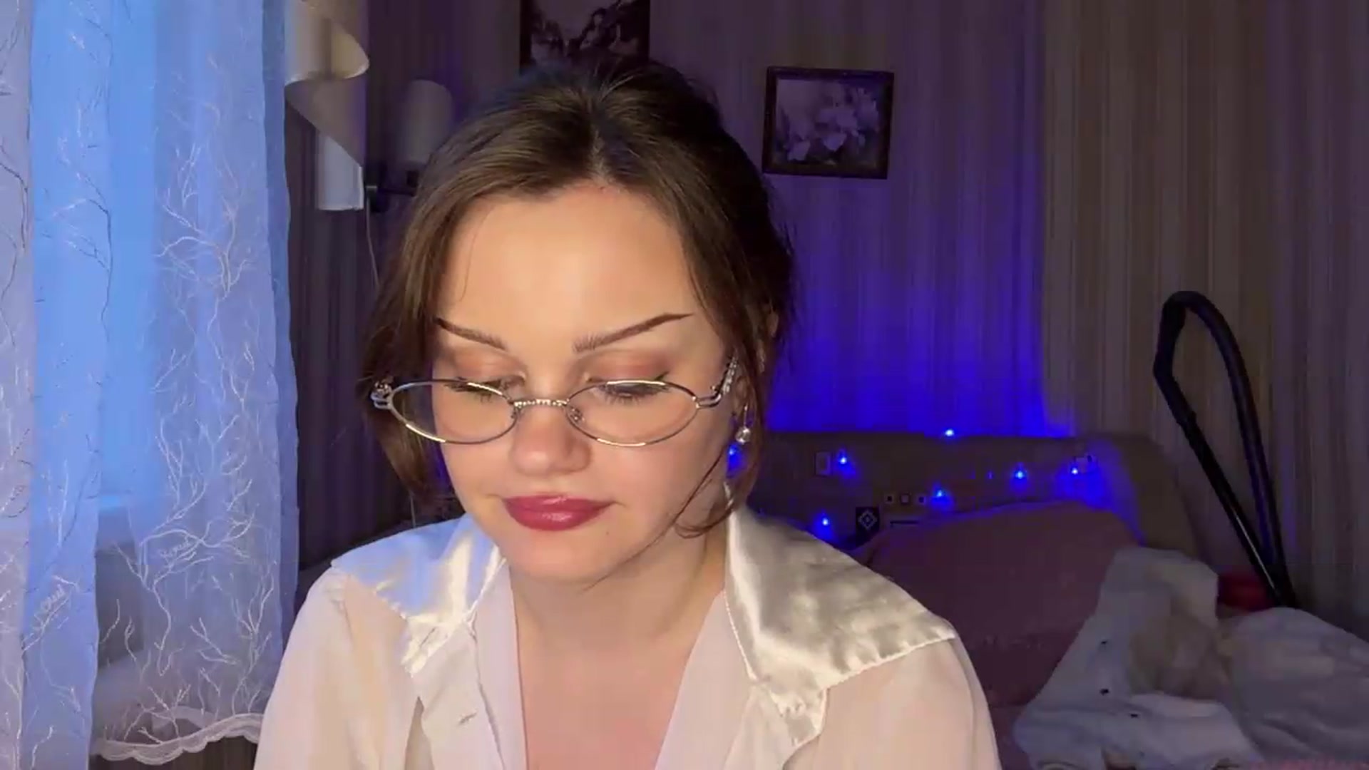 Gallery image thumbnail from Cure_me's myfreecams stream on, 06/10/2026, 18:00 image 5 of 20