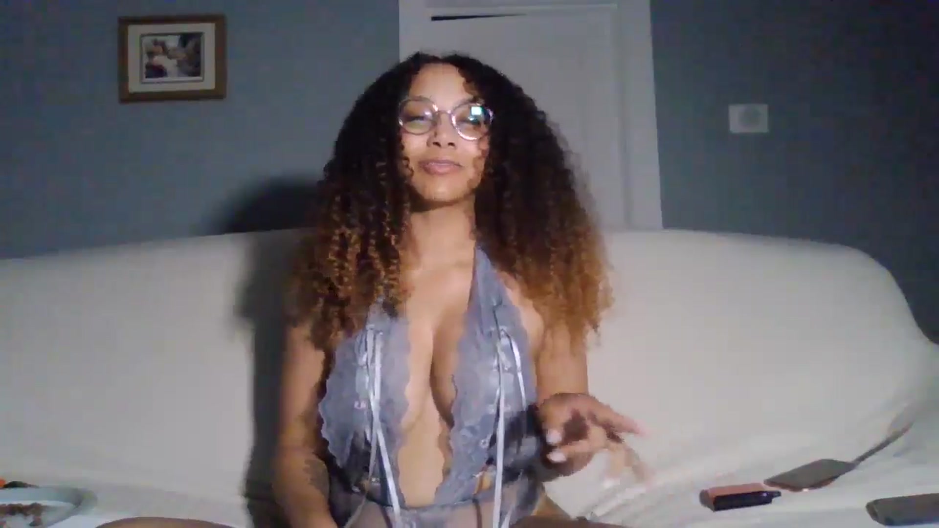 Gallery image thumbnail from Curlstoyou's myfreecams stream on, 06/18/2024, 04:23 image 12 of 20
