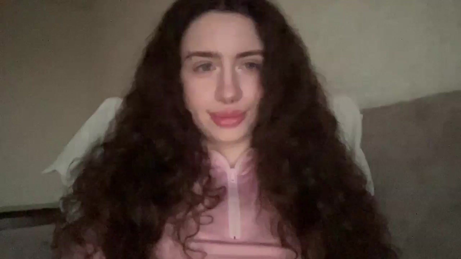 Gallery image thumbnail from CurlyDream's myfreecams stream on, 12/17/2025, 14:49 image 1 of 20