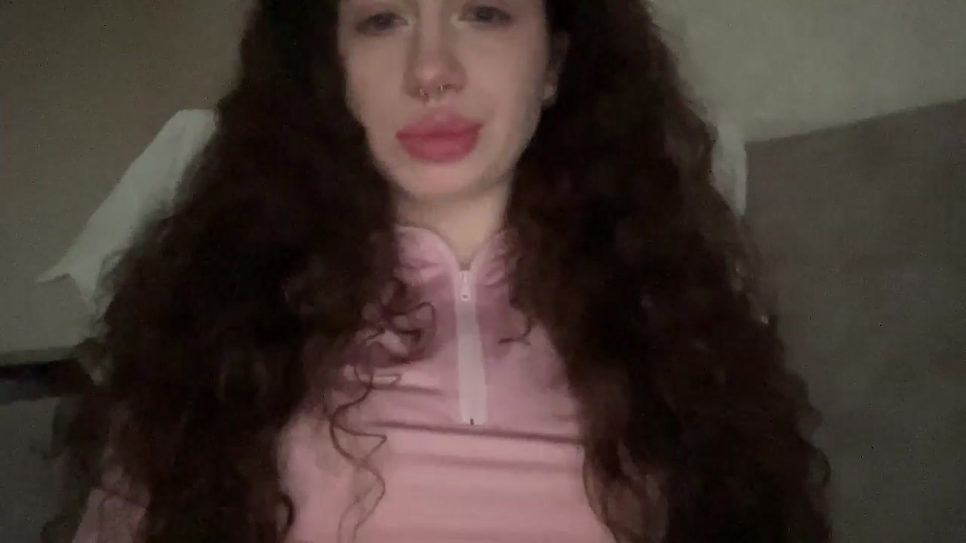 Gallery image thumbnail from CurlyDream's myfreecams stream on, 12/17/2025, 14:49 image 2 of 20