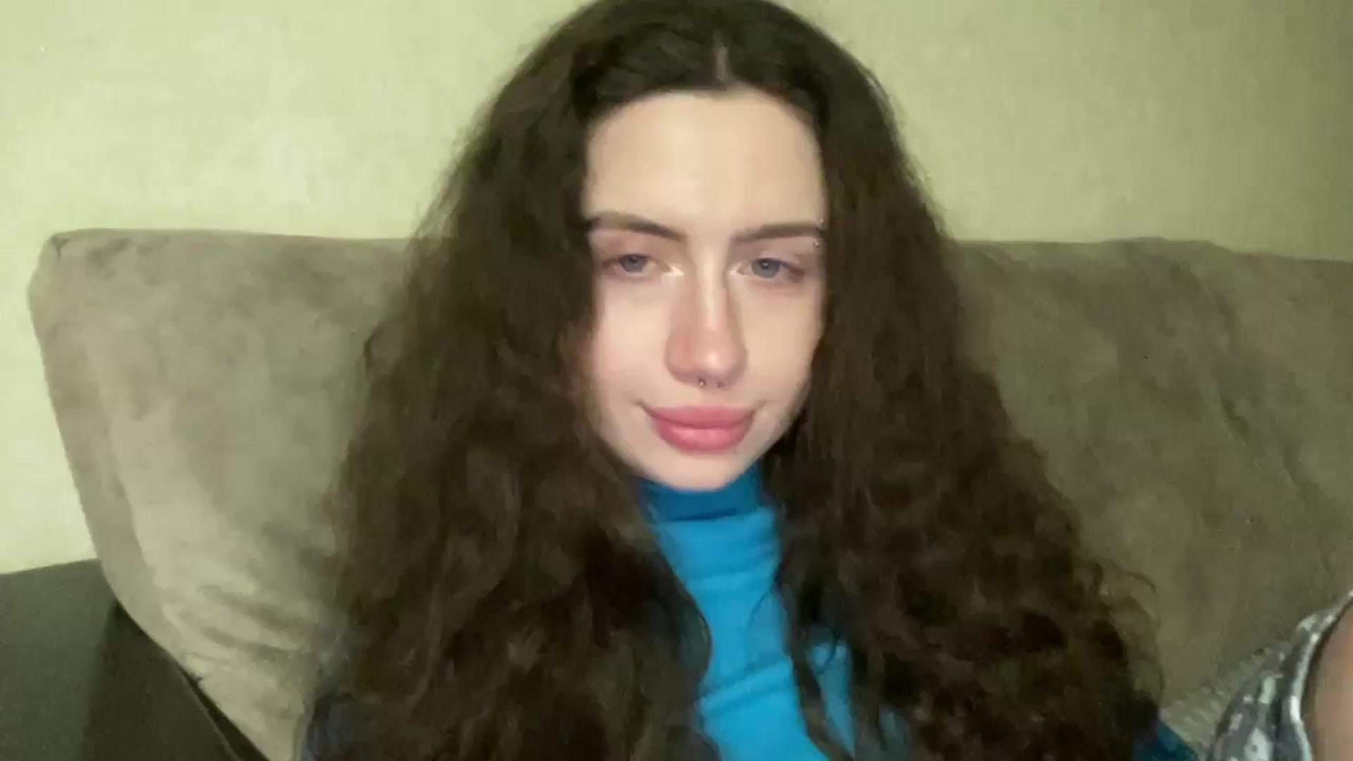 Gallery image thumbnail from CurlyDream's myfreecams stream on, 12/18/2025, 17:10 image 20 of 20