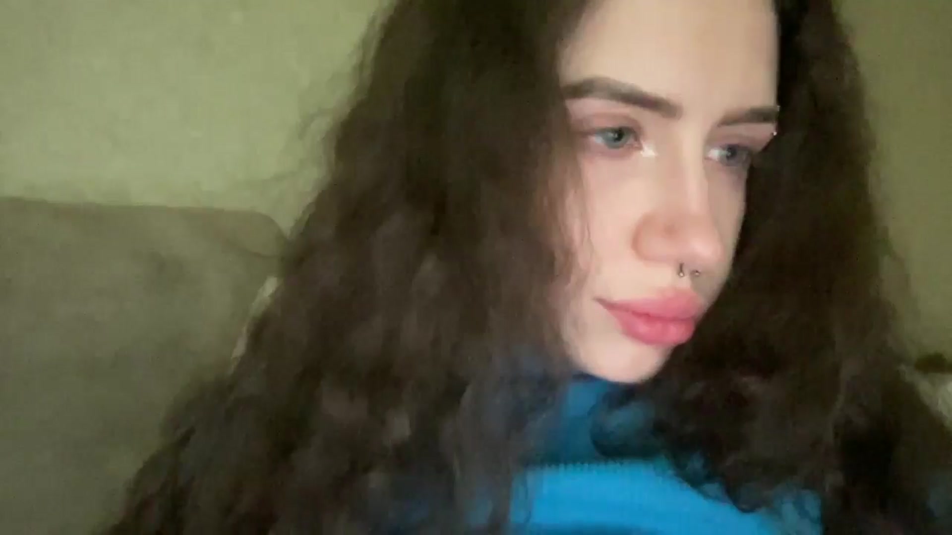 Gallery image thumbnail from CurlyDream's myfreecams stream on, 12/18/2025, 18:39 image 10 of 20