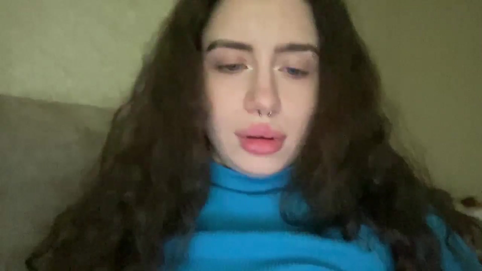 Gallery image thumbnail from CurlyDream's myfreecams stream on, 12/18/2025, 18:39 image 7 of 20
