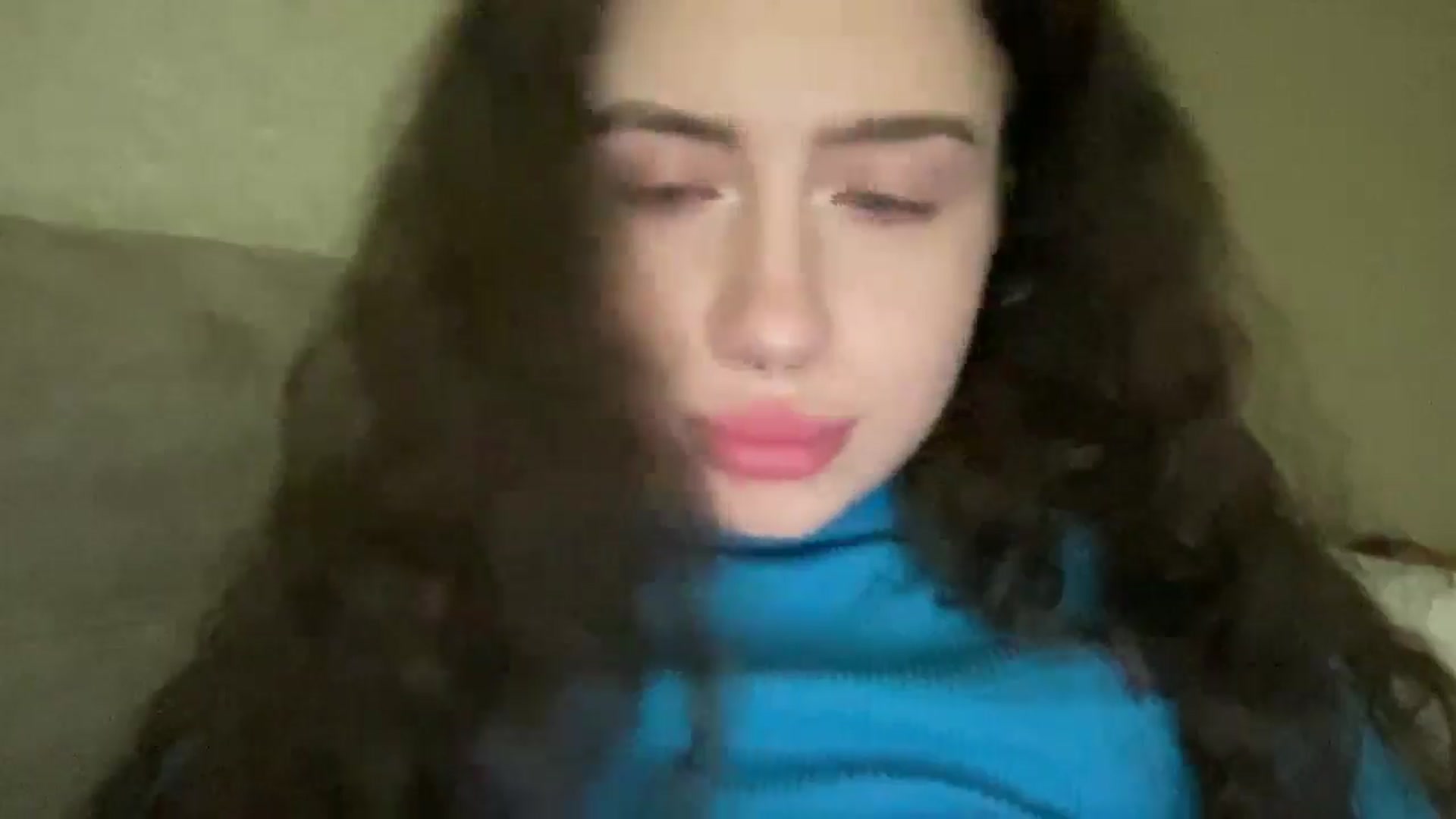 Gallery image thumbnail from CurlyDream's myfreecams stream on, 12/18/2025, 18:39 image 14 of 20