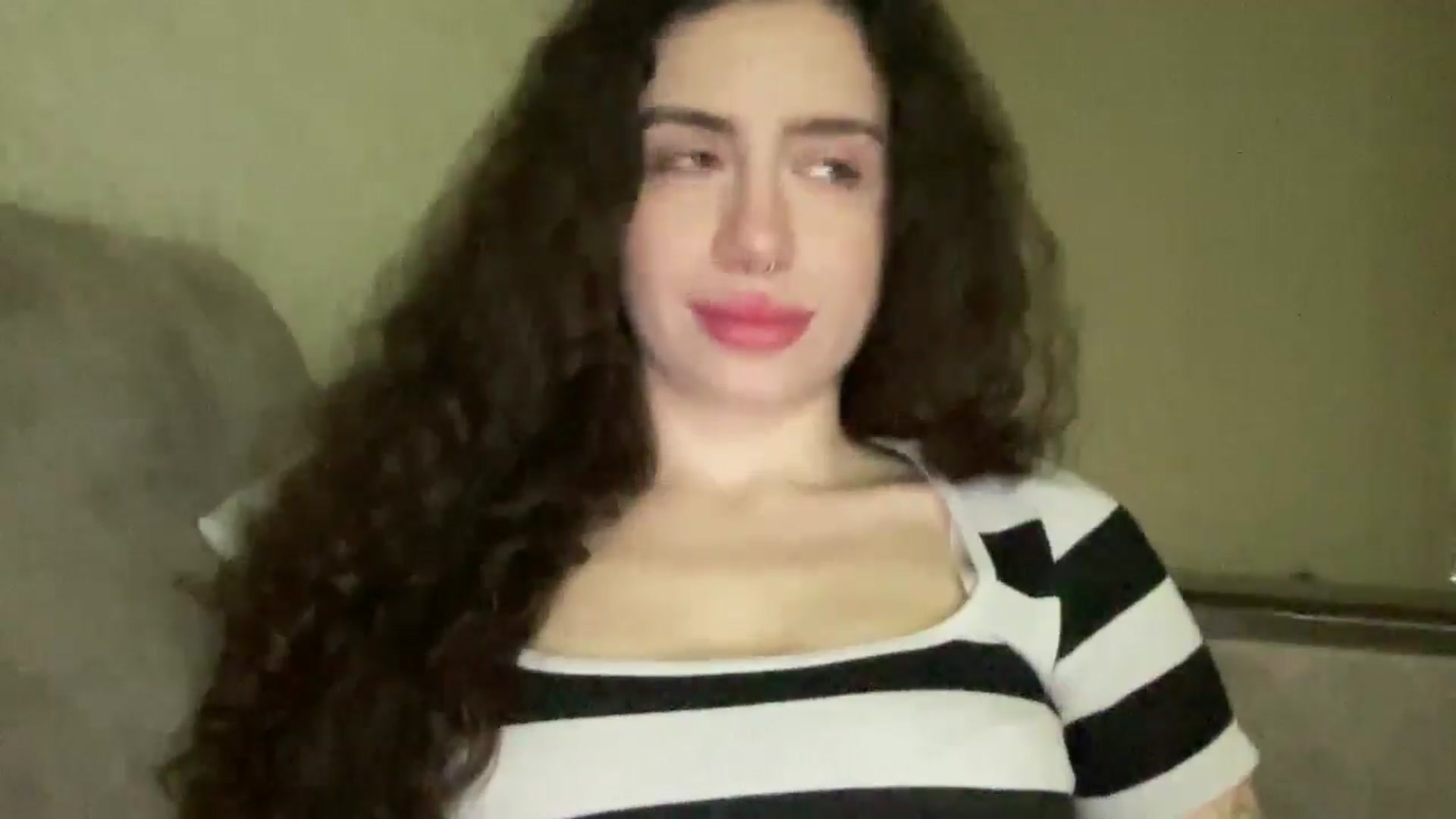 Gallery image thumbnail from CurlyDream's myfreecams stream on, 12/20/2025, 15:00 image 20 of 20