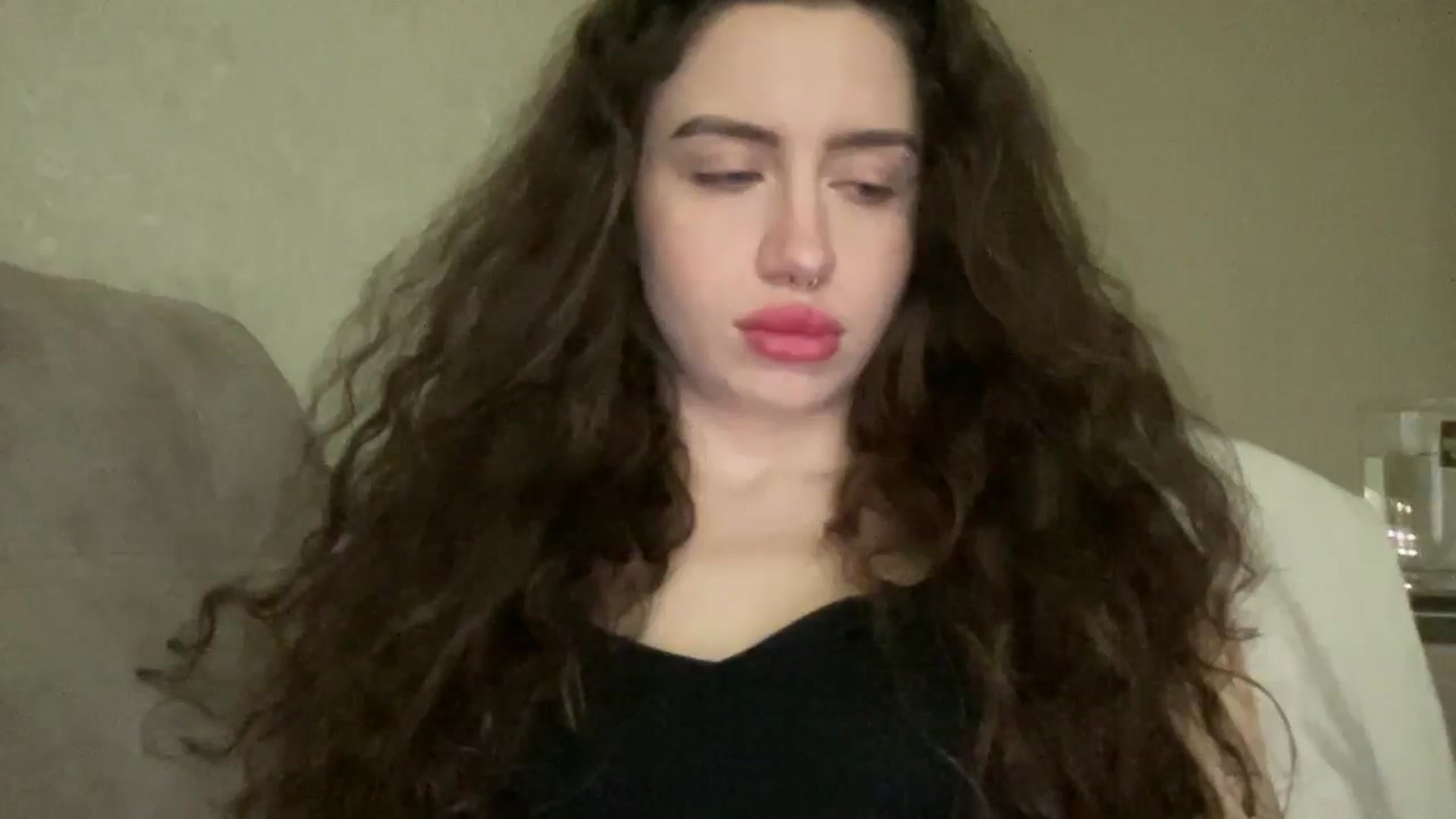 Gallery image thumbnail from CurlyDream's myfreecams stream on, 12/22/2025, 14:05 image 12 of 20