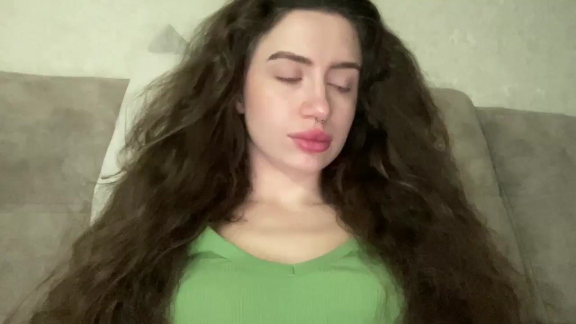 Gallery image thumbnail from CurlyDream's myfreecams stream on, 12/23/2025, 13:55 image 19 of 20