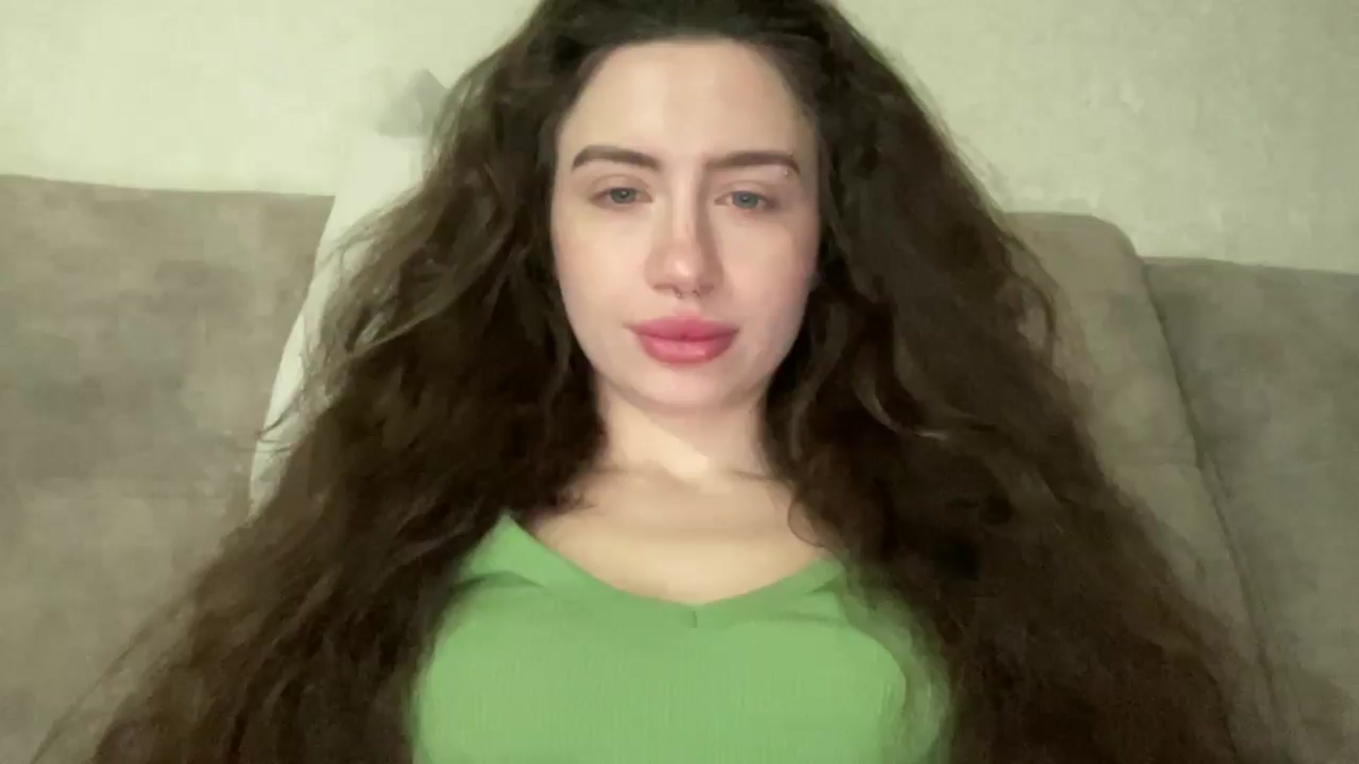 Gallery image thumbnail from CurlyDream's myfreecams stream on, 12/23/2025, 13:55 image 15 of 20