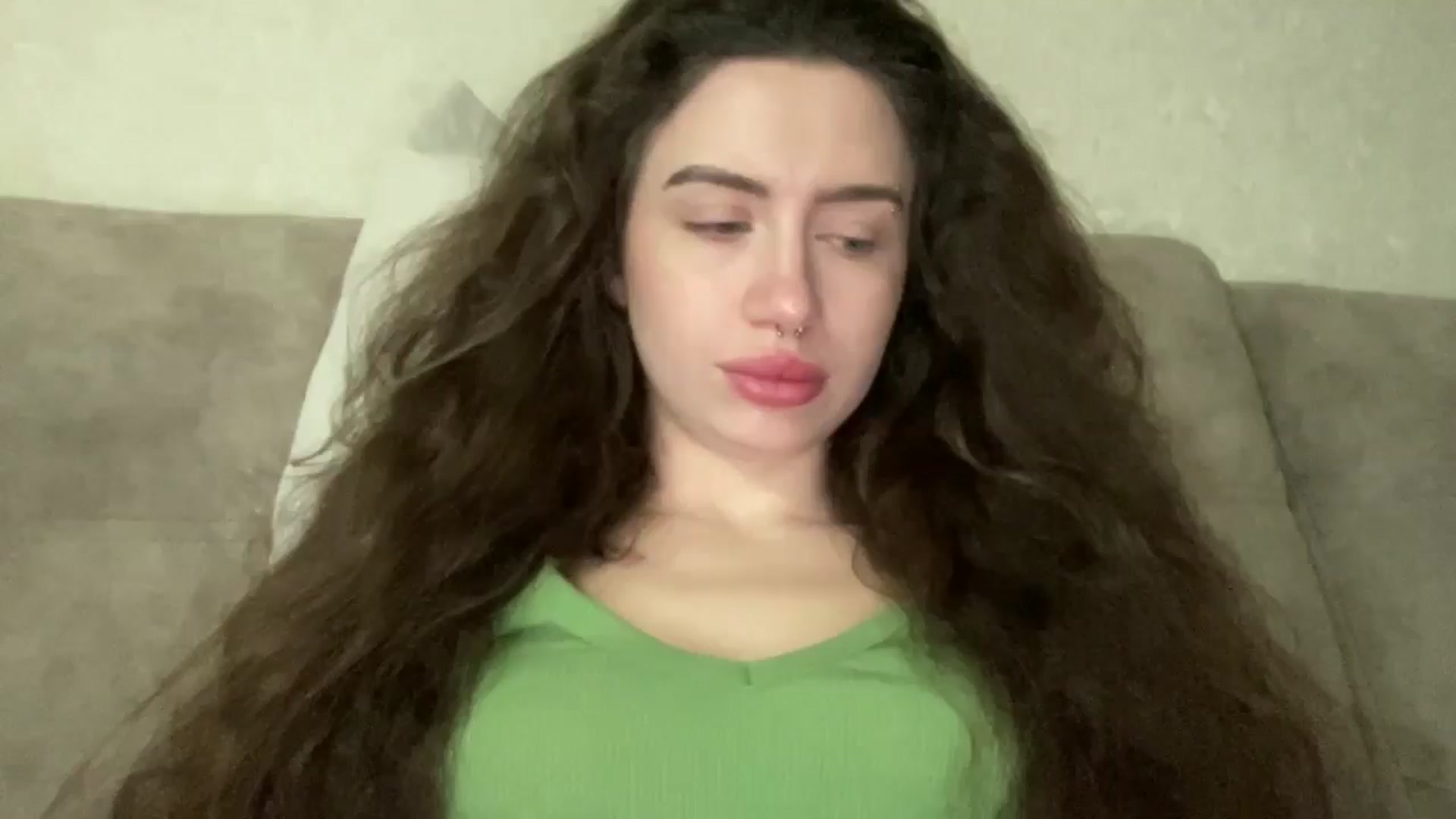 Gallery image thumbnail from CurlyDream's myfreecams stream on, 12/23/2025, 13:55 image 17 of 20