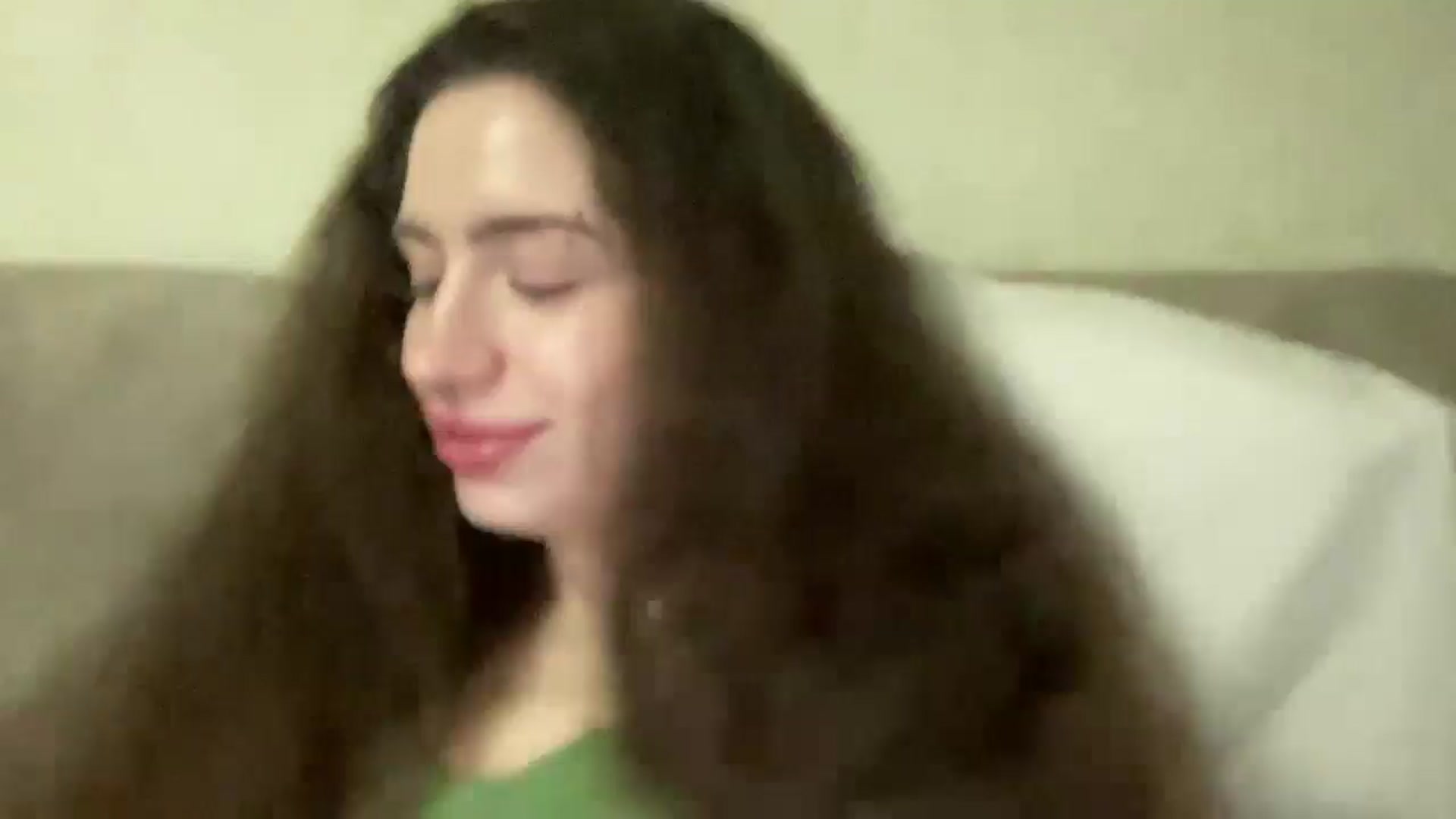 Gallery image thumbnail from CurlyDream's myfreecams stream on, 12/23/2025, 14:27 image 16 of 20