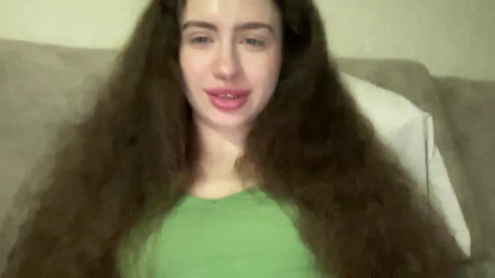 Gallery image thumbnail from CurlyDream's myfreecams stream on, 12/23/2025, 14:27 image 12 of 20