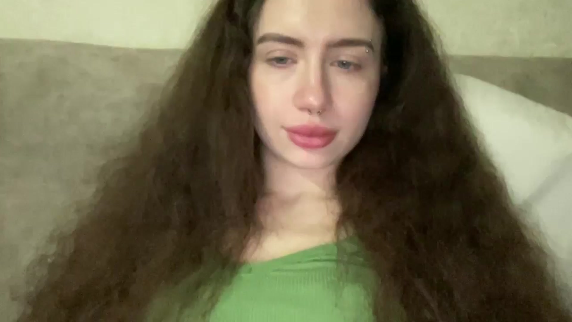 Gallery image thumbnail from CurlyDream's myfreecams stream on, 12/23/2025, 14:27 image 17 of 20