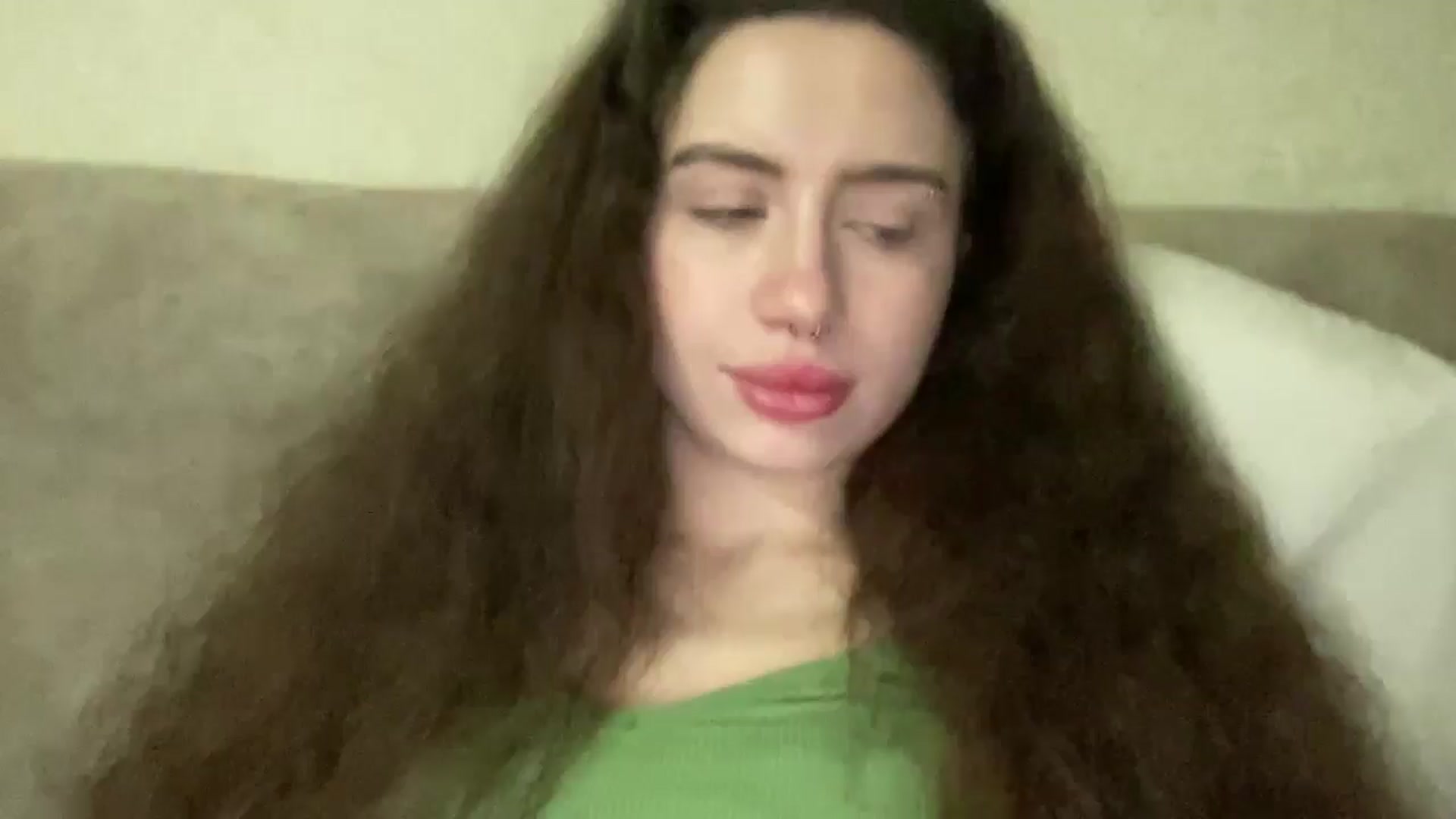 Gallery image thumbnail from CurlyDream's myfreecams stream on, 12/23/2025, 14:27 image 18 of 20