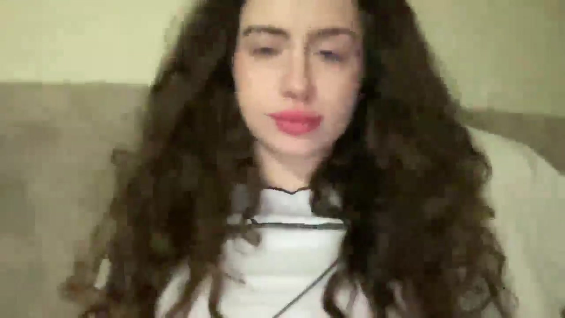 Gallery image thumbnail from CurlyDream's myfreecams stream on, 12/24/2025, 17:35 image 8 of 20