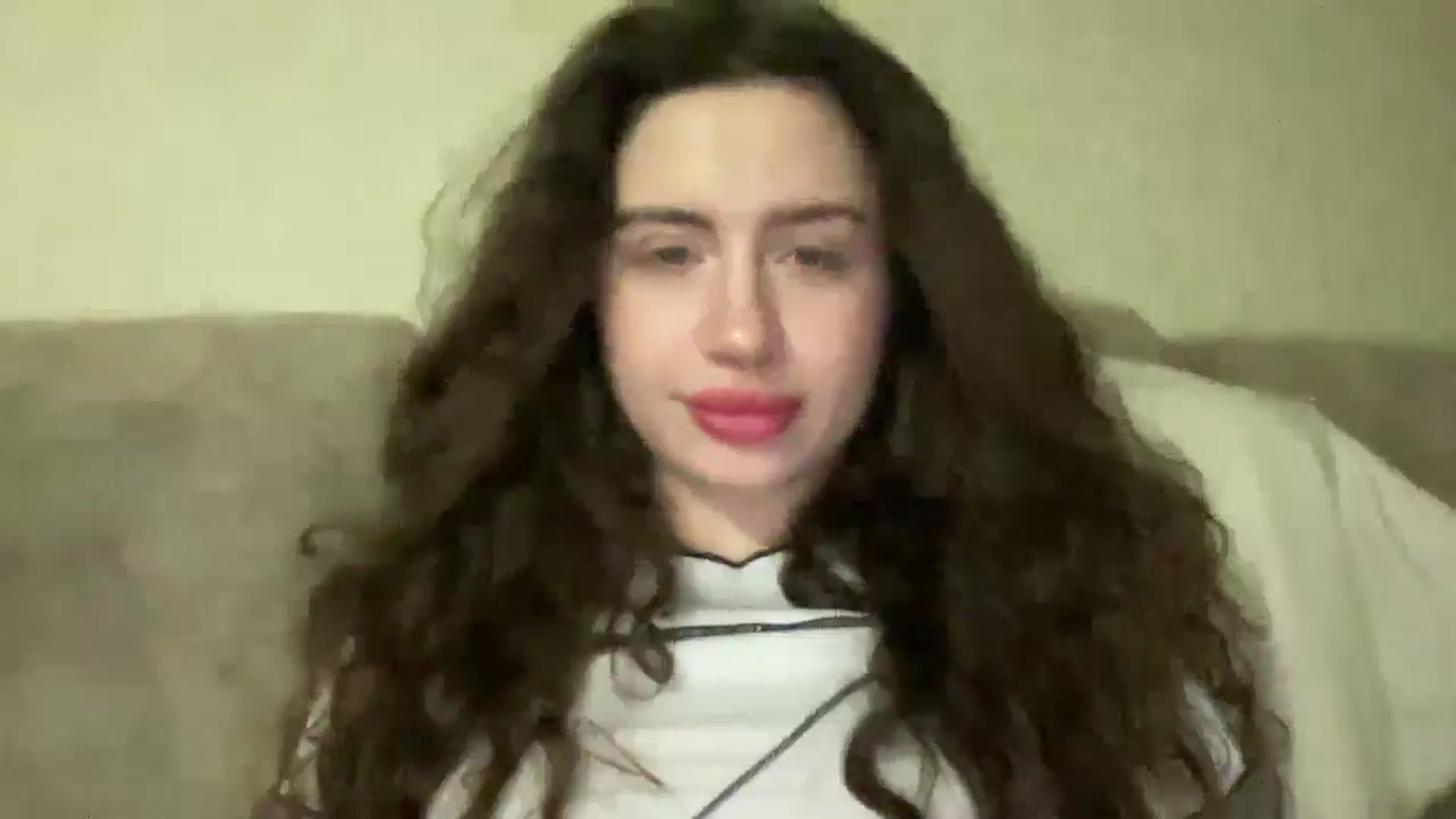 Gallery image thumbnail from CurlyDream's myfreecams stream on, 12/24/2025, 17:35 image 19 of 20