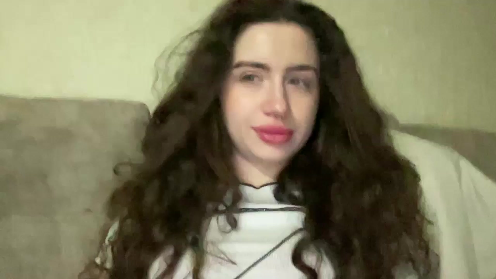 Gallery image thumbnail from CurlyDream's myfreecams stream on, 12/24/2025, 17:35 image 14 of 20