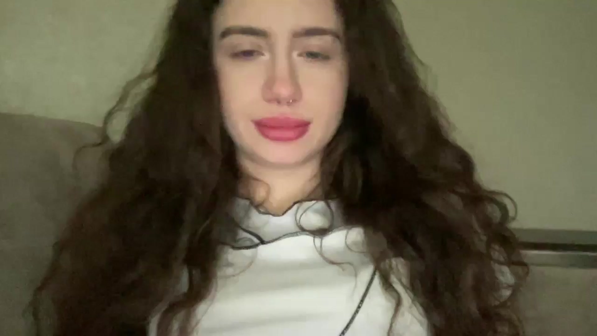 Gallery image thumbnail from CurlyDream's myfreecams stream on, 12/30/2025, 14:35 image 10 of 20