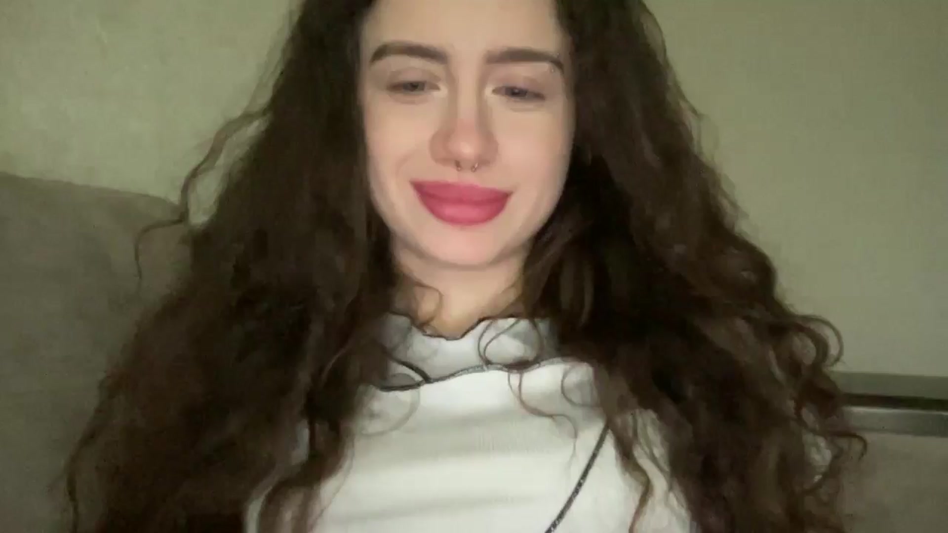 Gallery image thumbnail from CurlyDream's myfreecams stream on, 12/30/2025, 14:35 image 8 of 20
